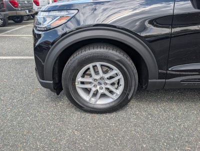 2026 Ford Explorer Active with 200A Pkg