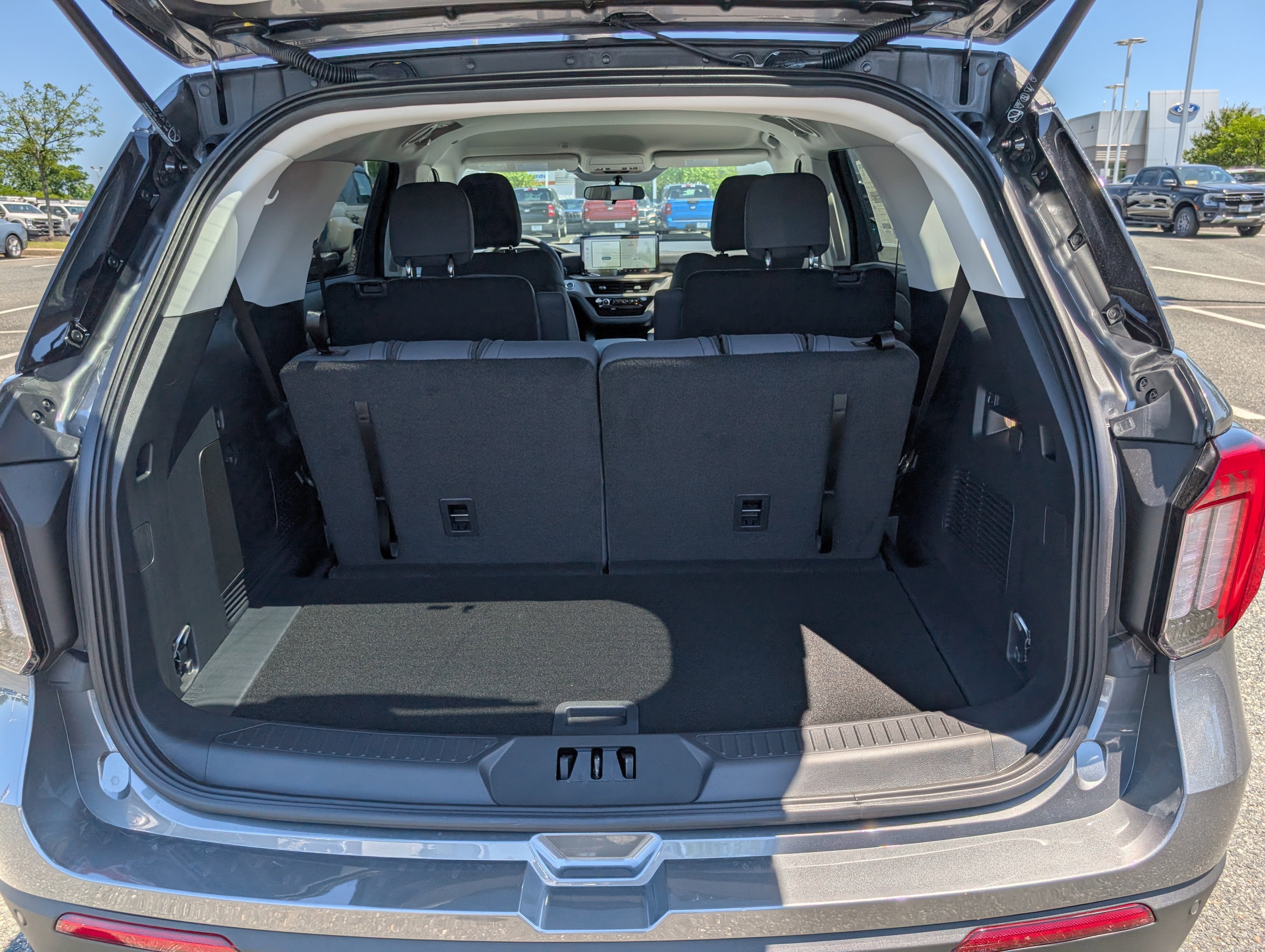2026 Ford Explorer Active with 100A Pkg