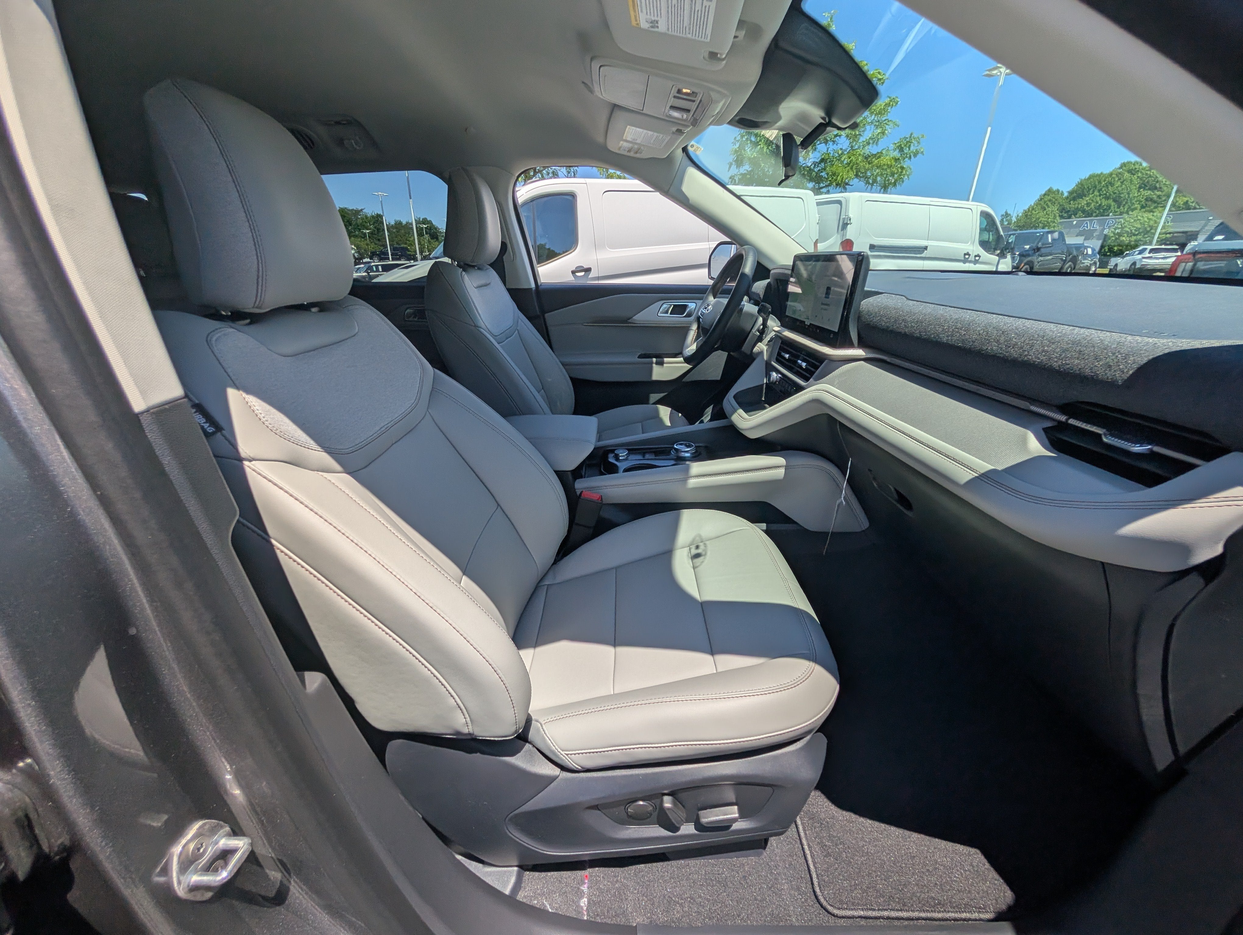 2026 Ford Explorer Active with 200A Pkg