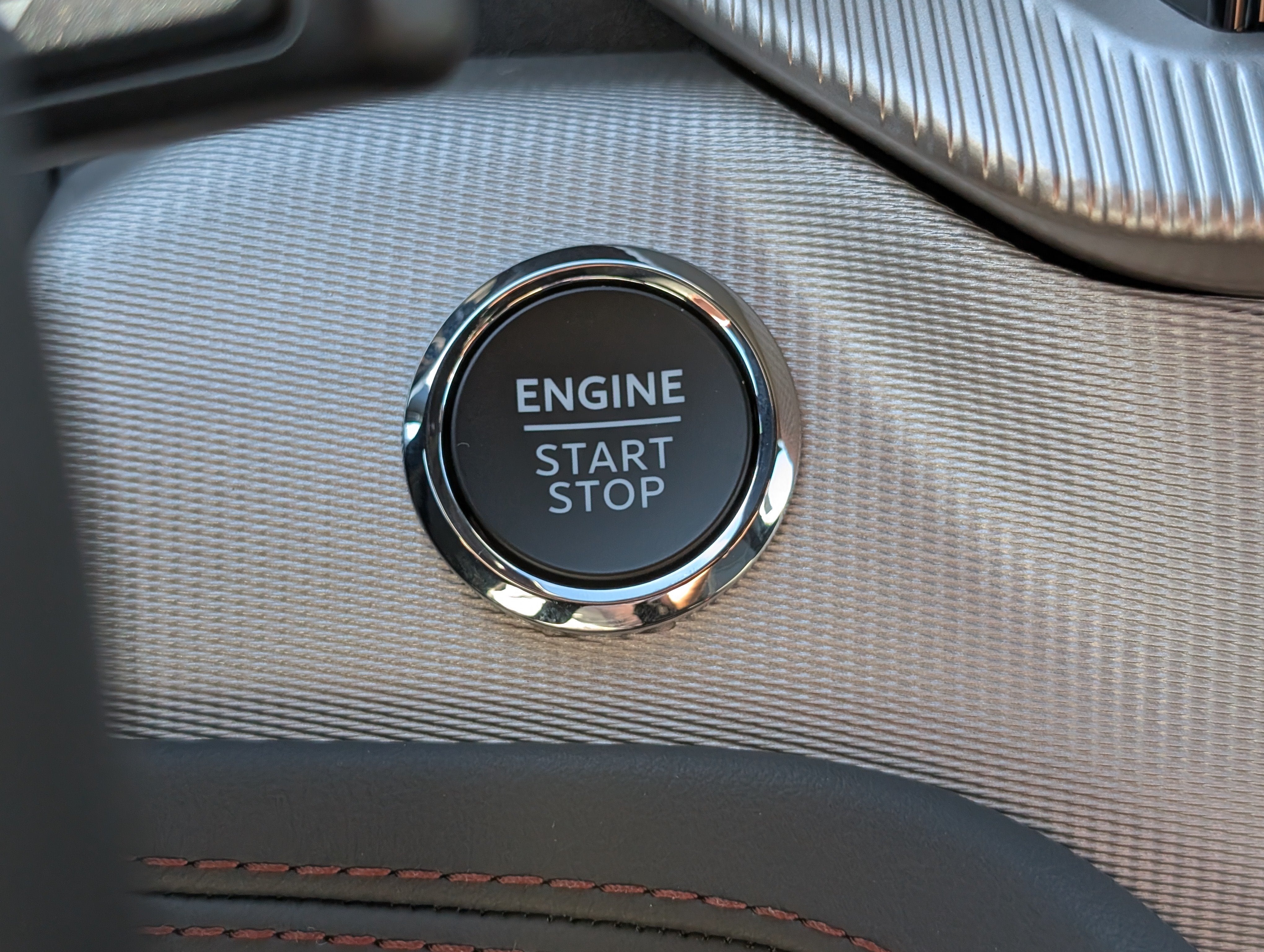 2027 Ford Explorer Active with 200A Pkg