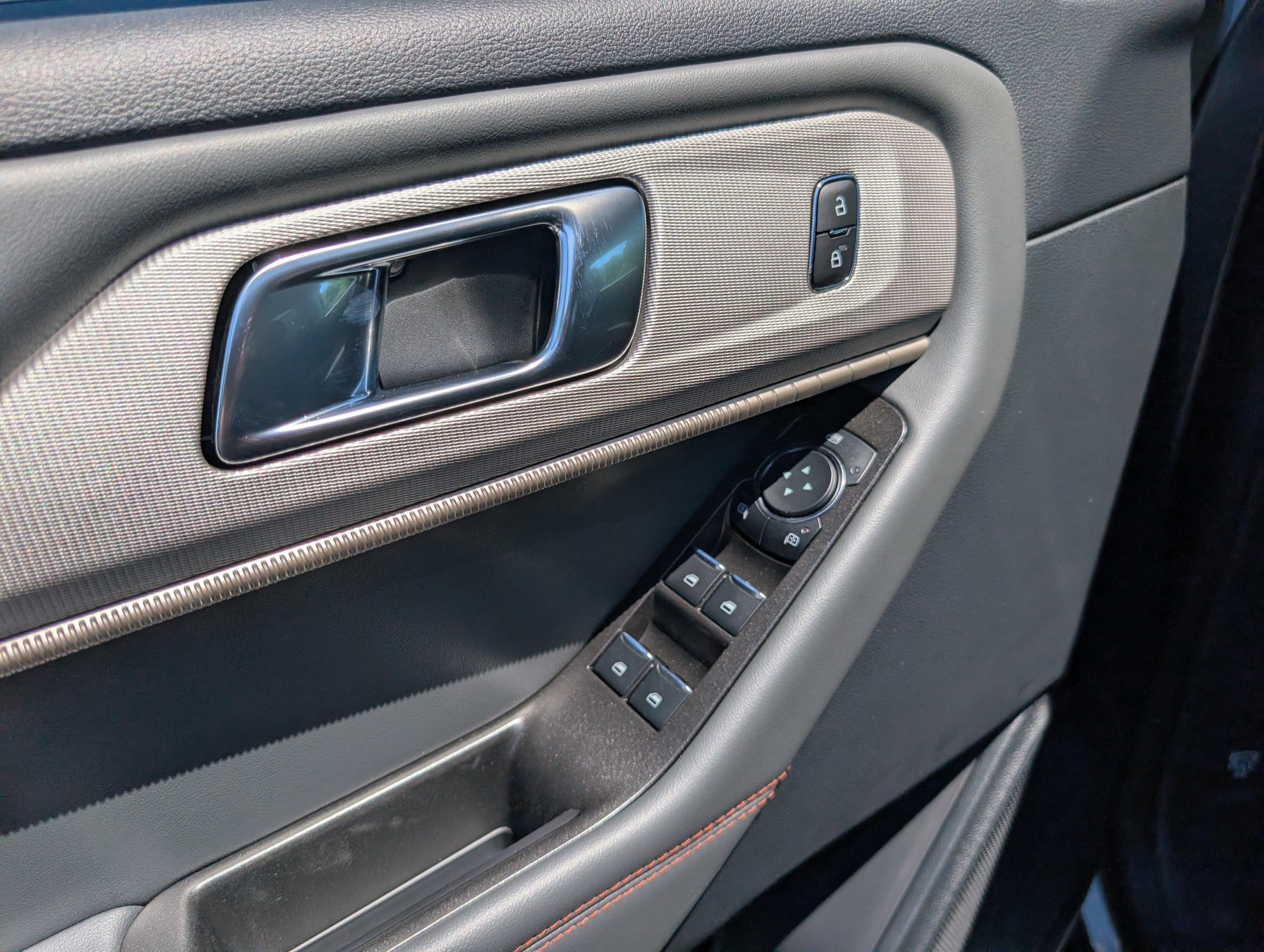 2026 Ford Explorer Active with 200A Pkg