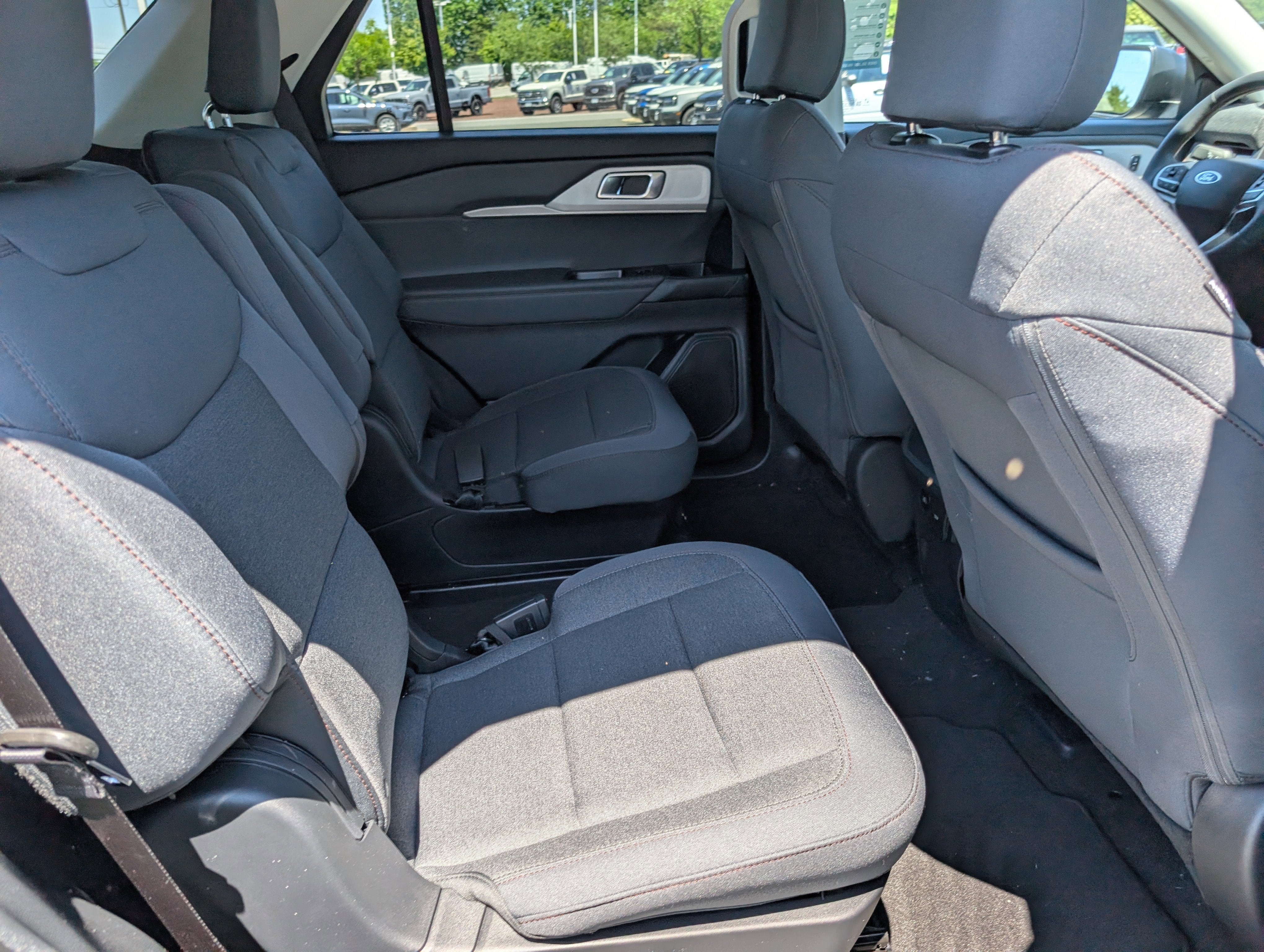 2026 Ford Explorer Active with 200A Pkg