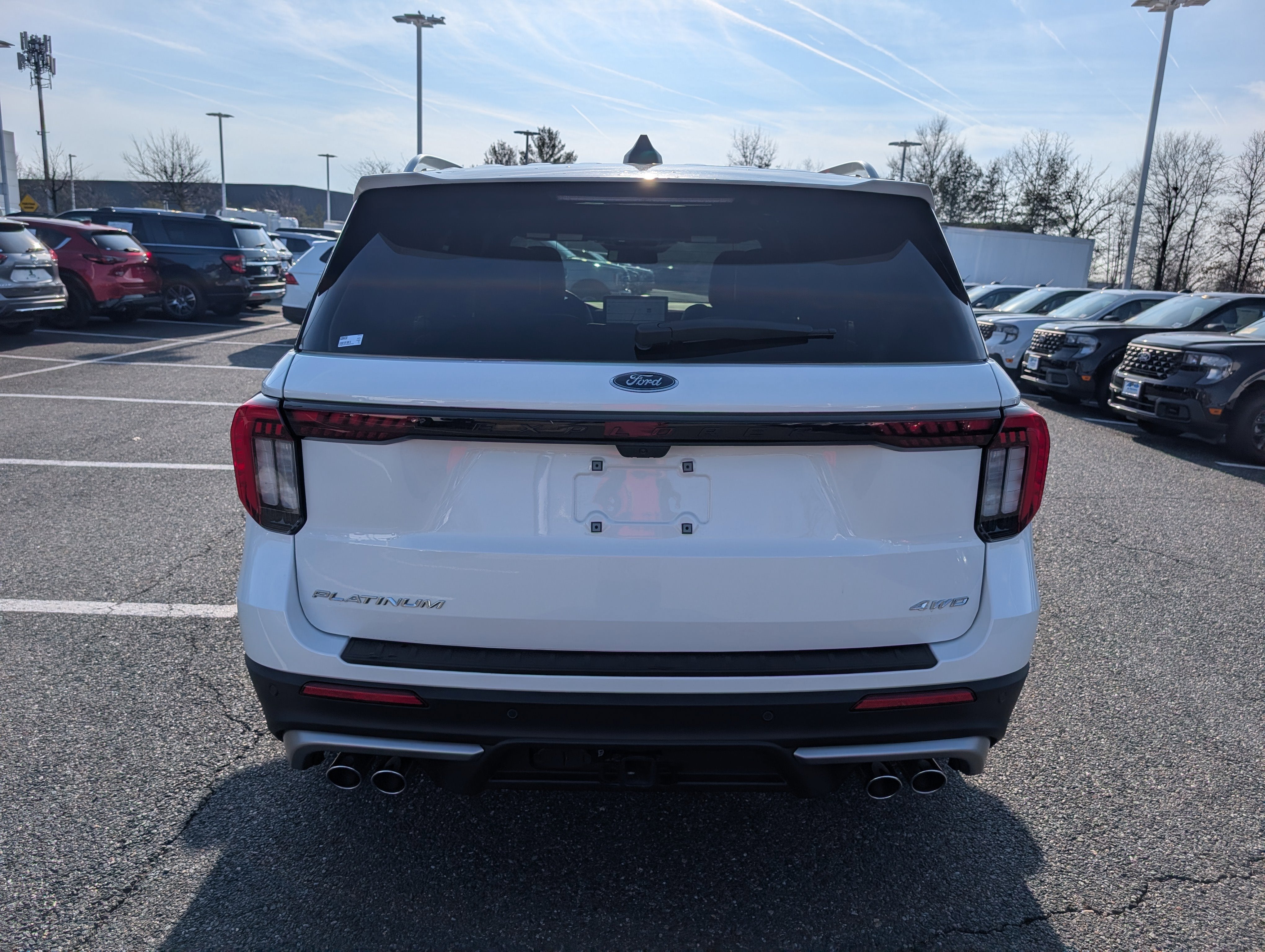 2025 Ford Explorer Platinum