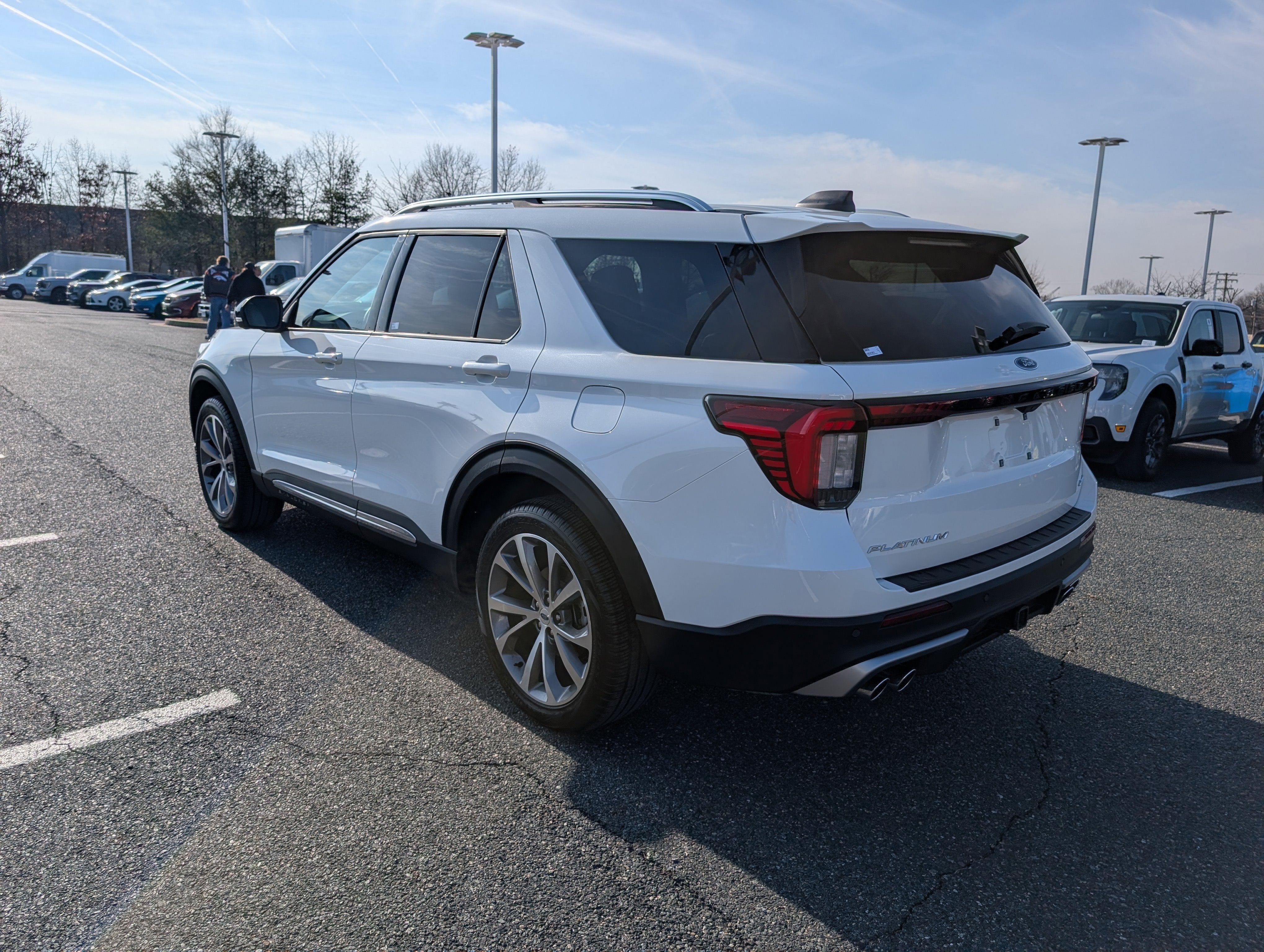 2025 Ford Explorer Platinum