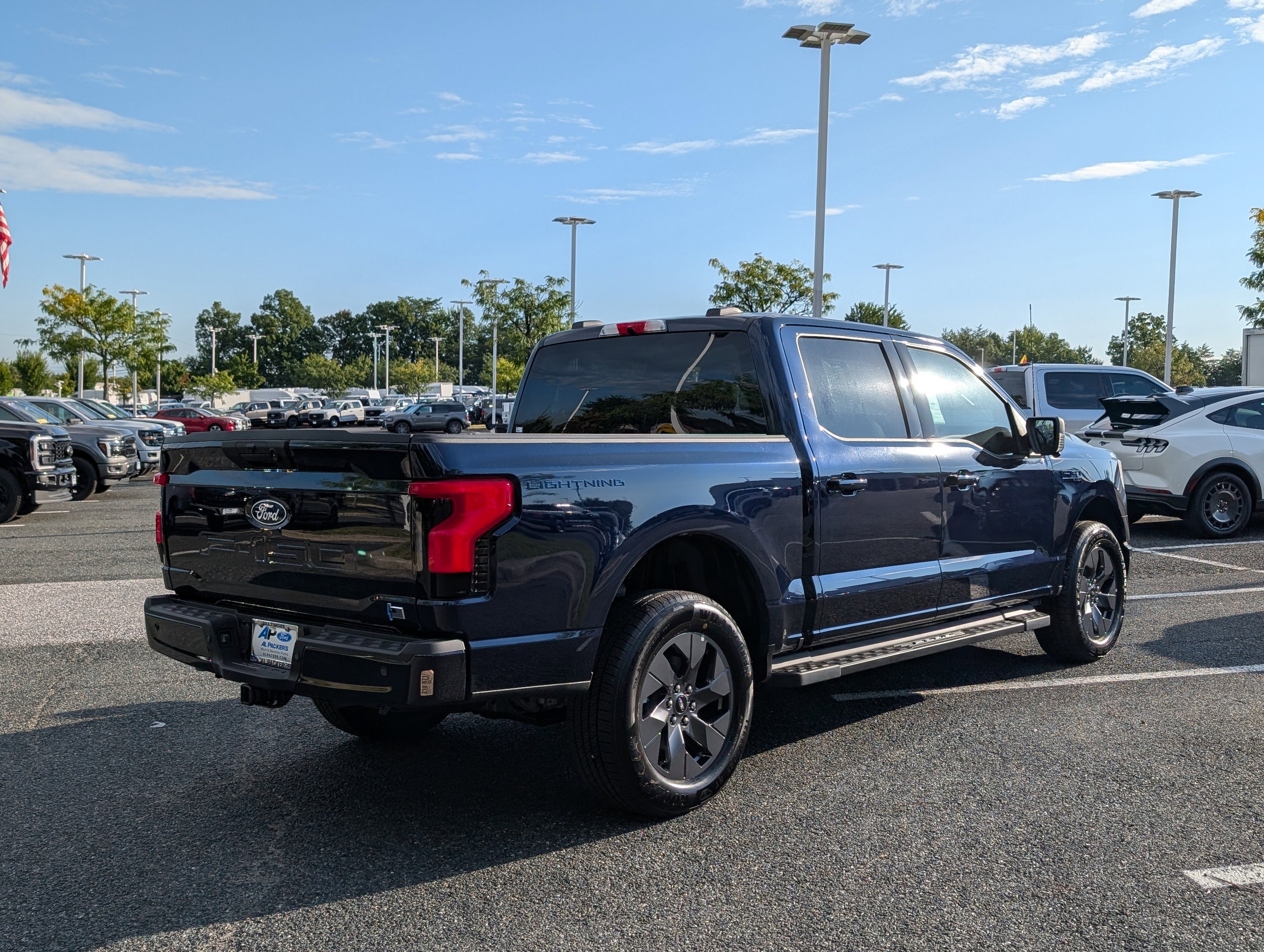 2025 Ford F-150 Lightning Flash
