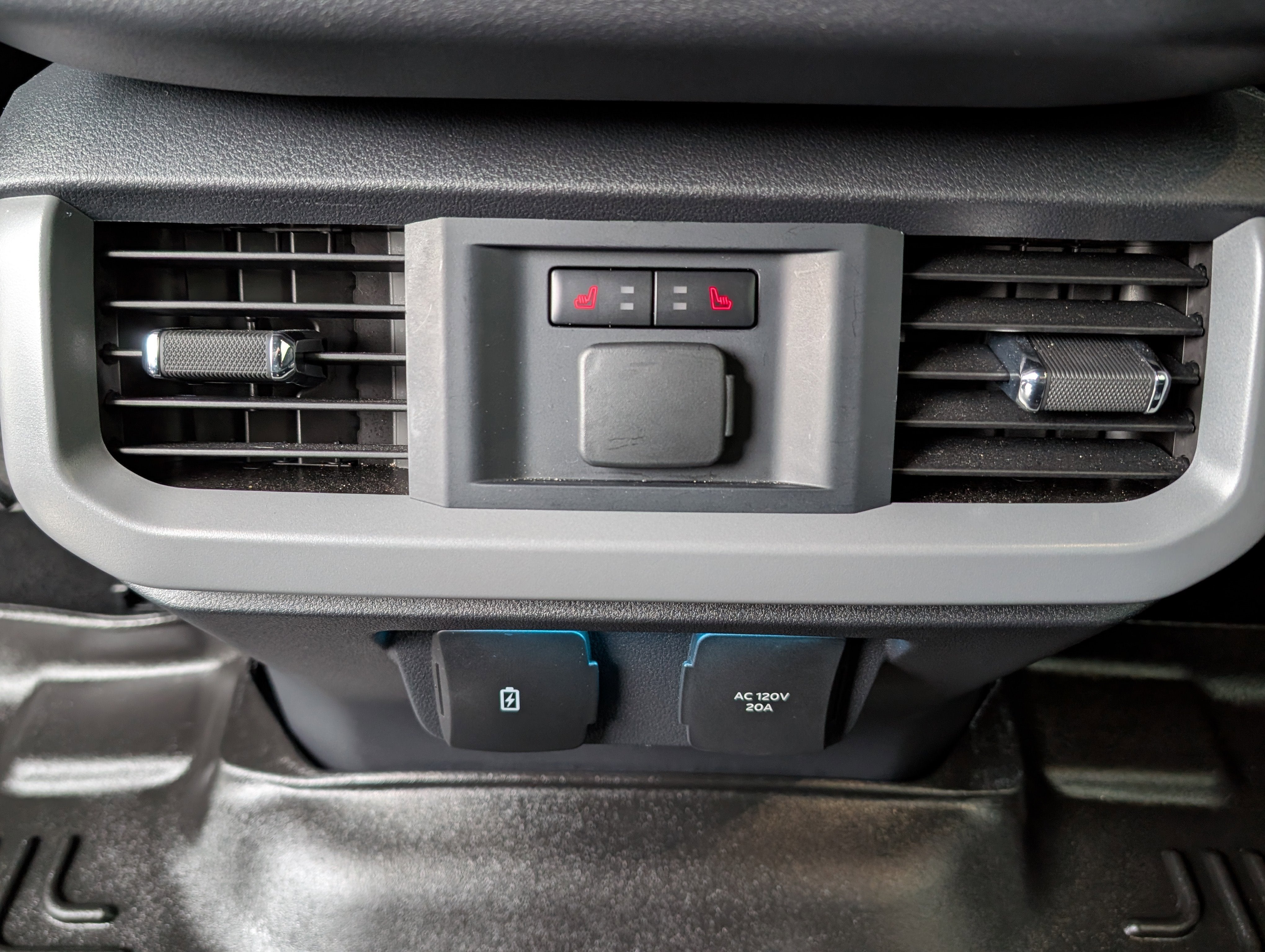 2024 Ford F-150 Lightning LARIAT