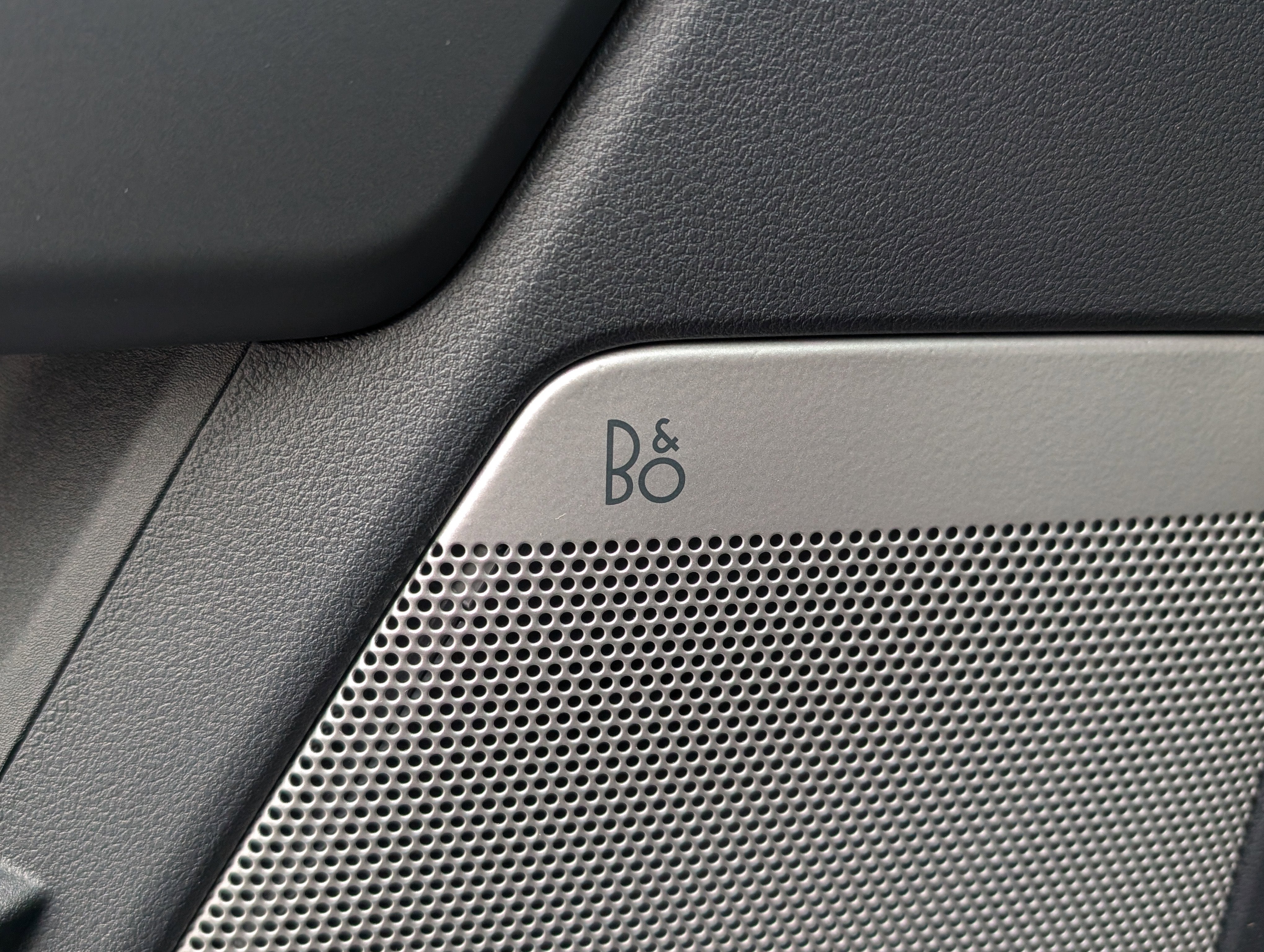 2024 Ford F-150 Lightning LARIAT