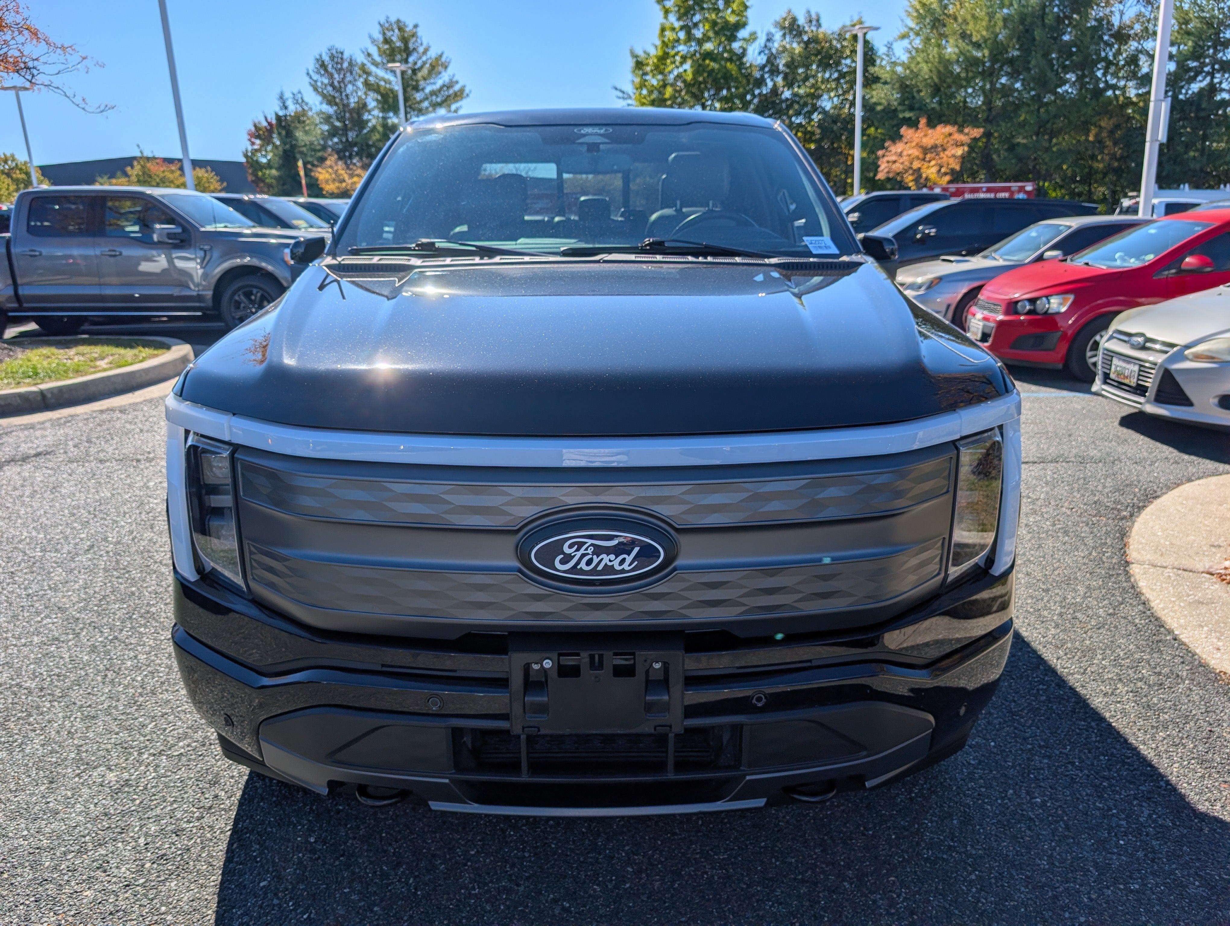 2025 Ford F-150 Lightning LARIAT