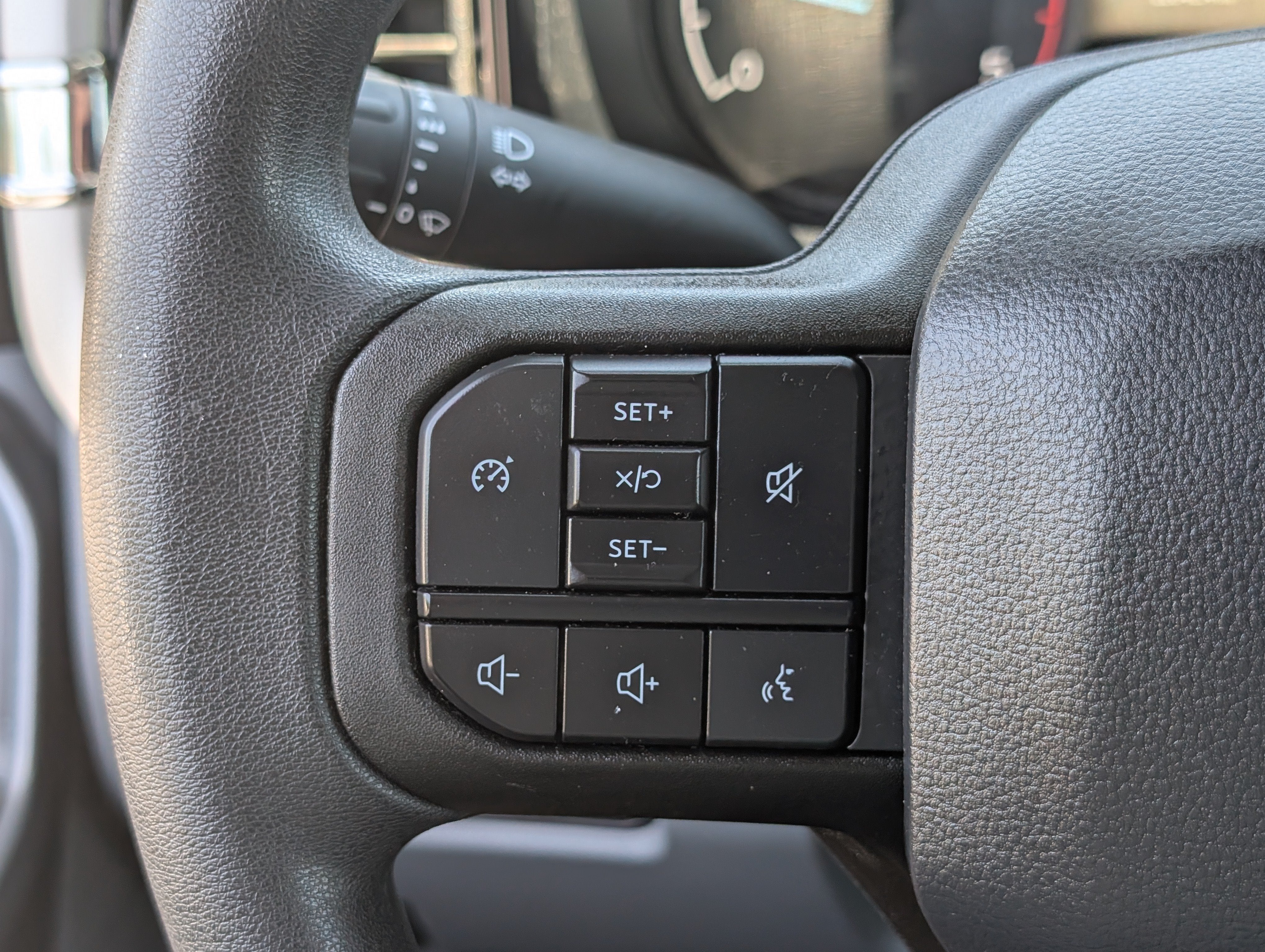 2023 Ford Super Duty F-250 SRW XLT
