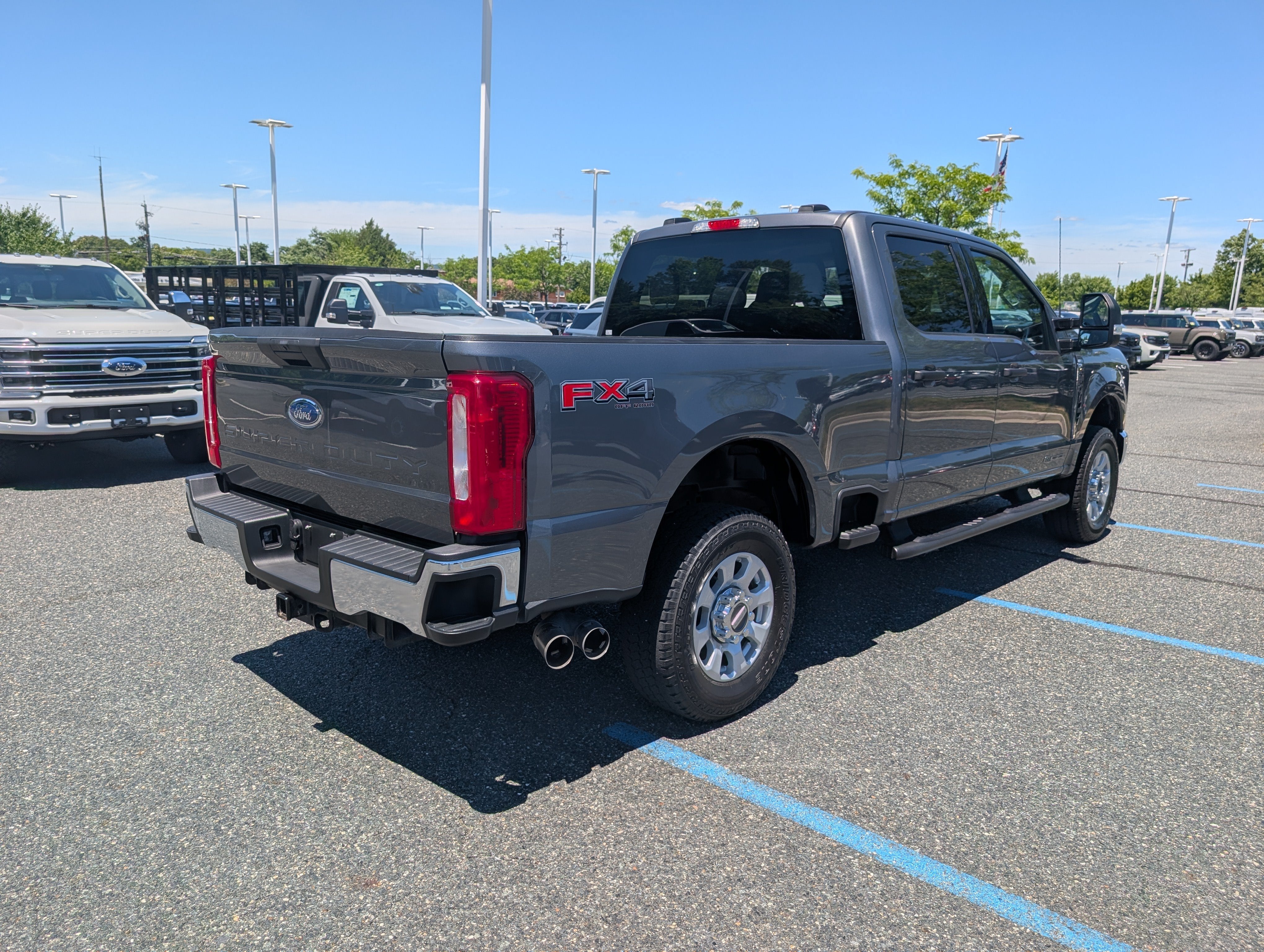 2023 Ford Super Duty F-250 SRW XLT