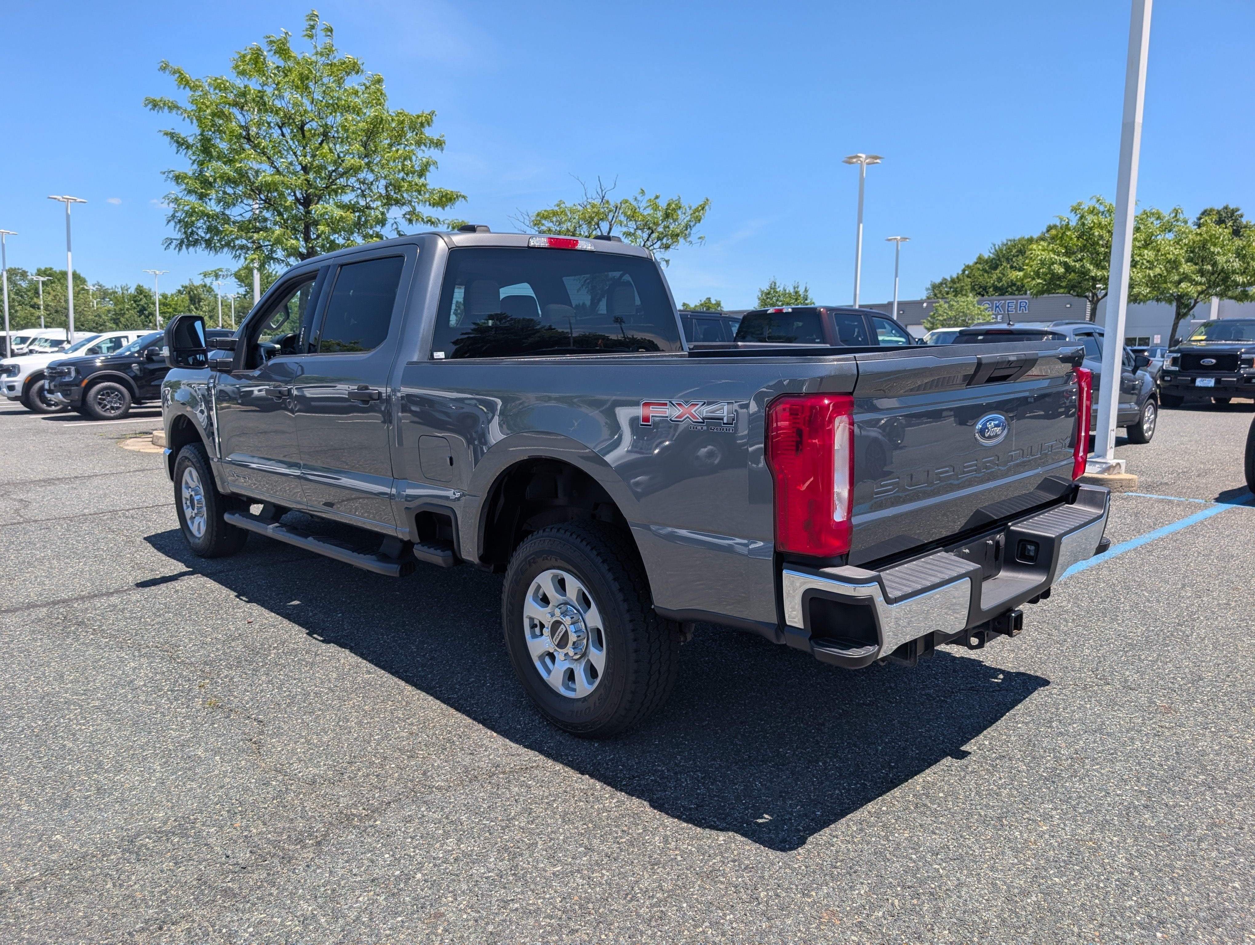 2023 Ford Super Duty F-250 SRW XLT