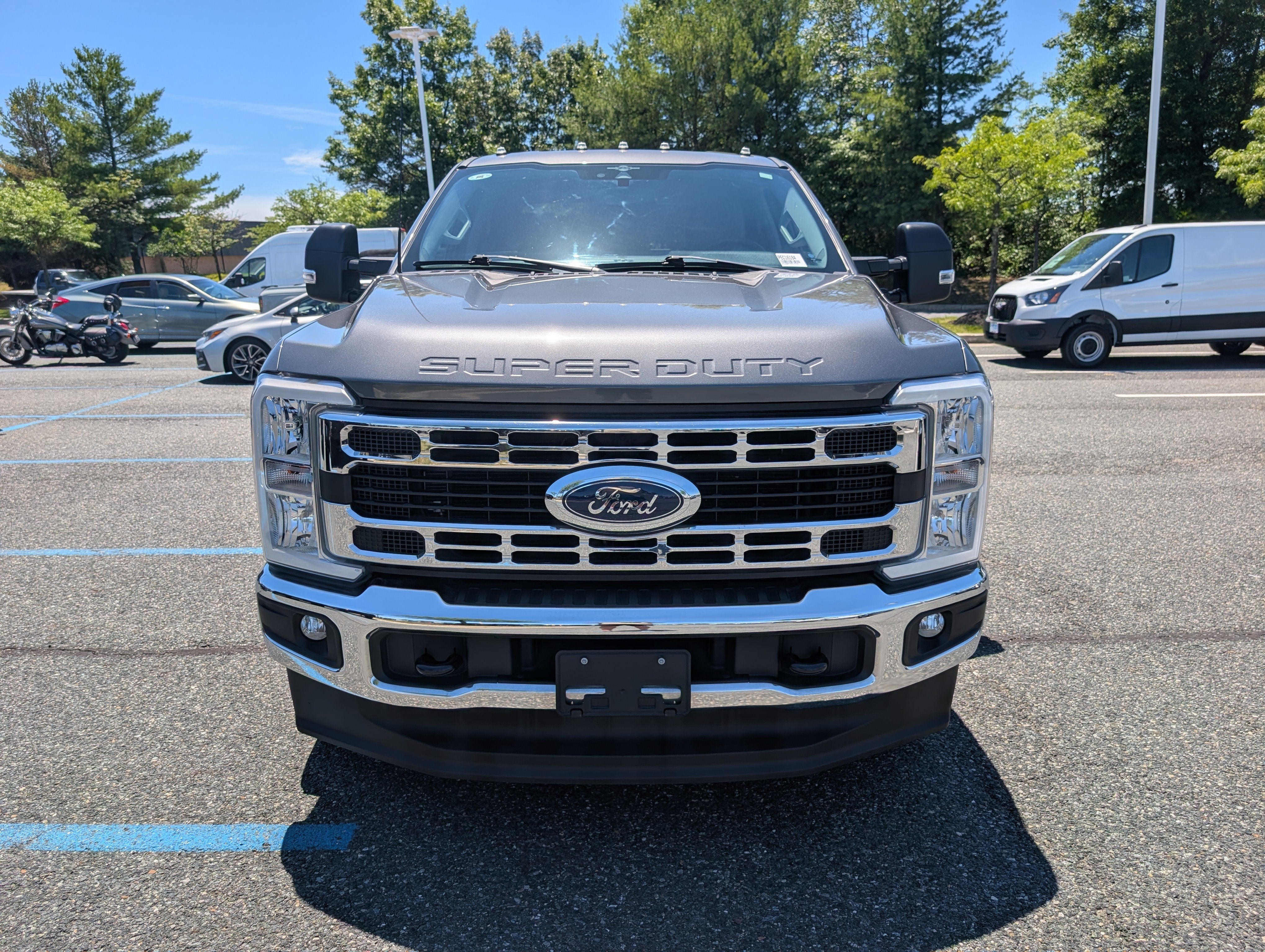 2023 Ford Super Duty F-250 SRW XLT