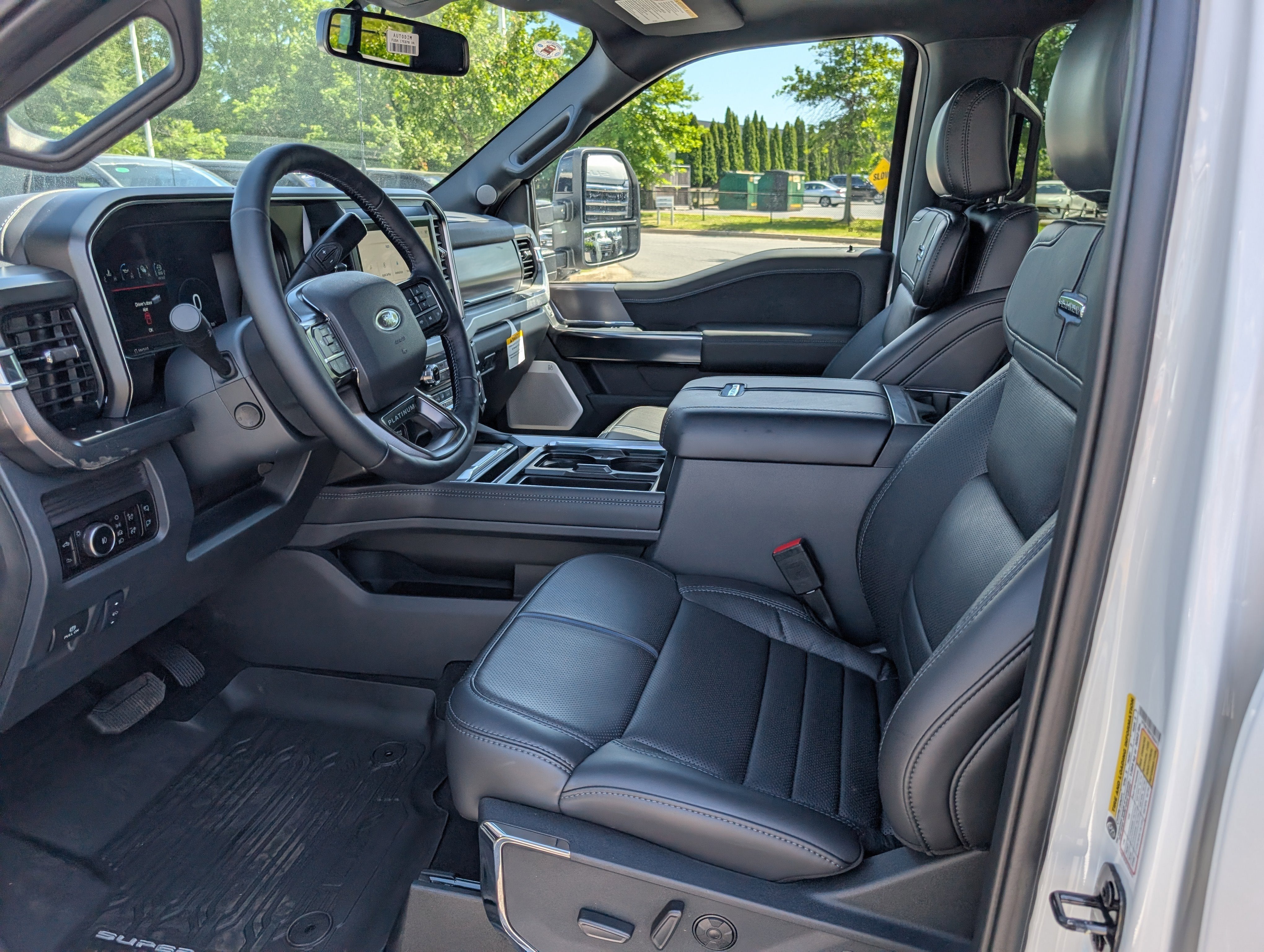 2026 Ford Super Duty F-250 SRW Platinum