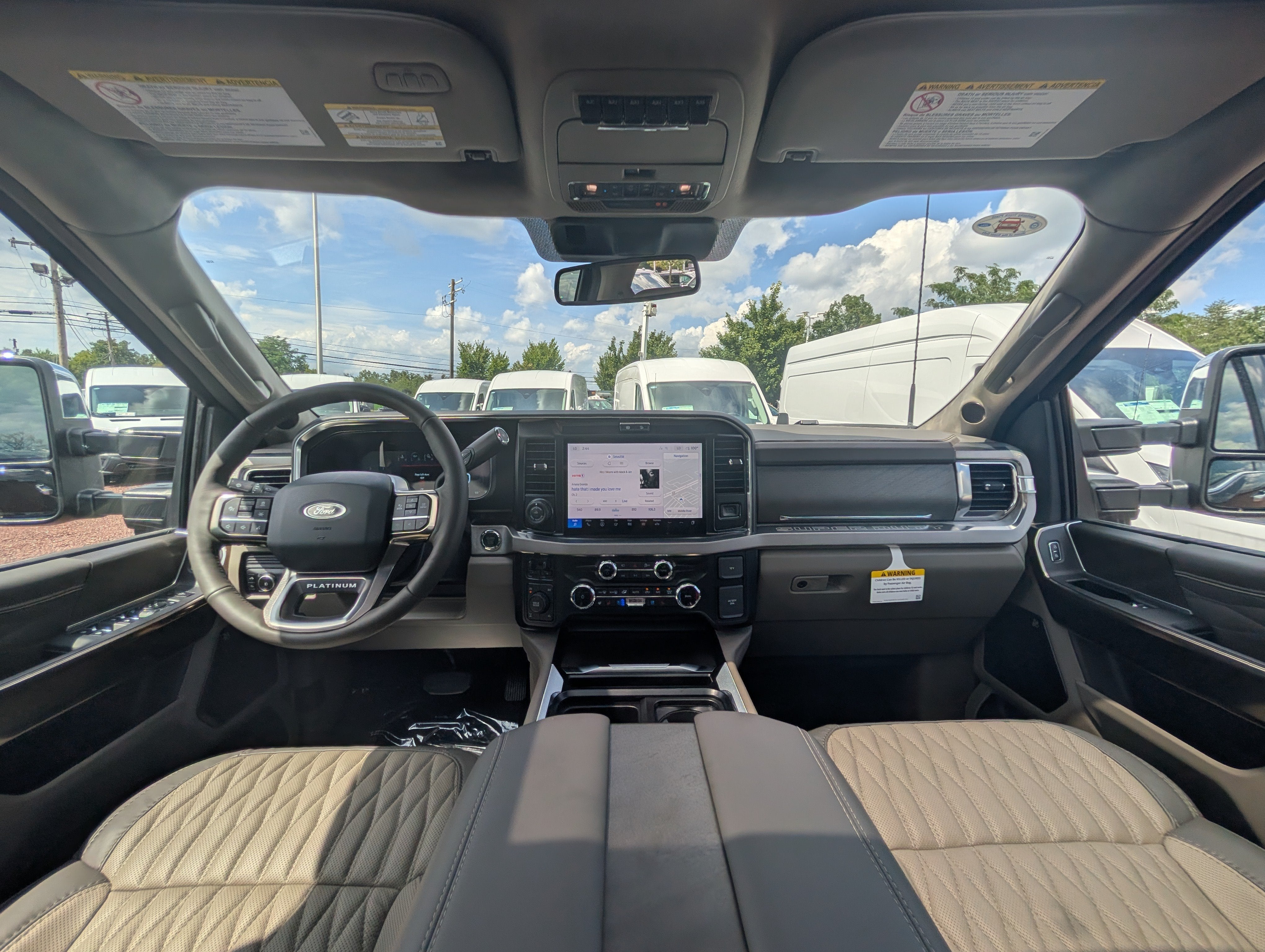 2026 Ford Super Duty F-250 SRW LARIAT