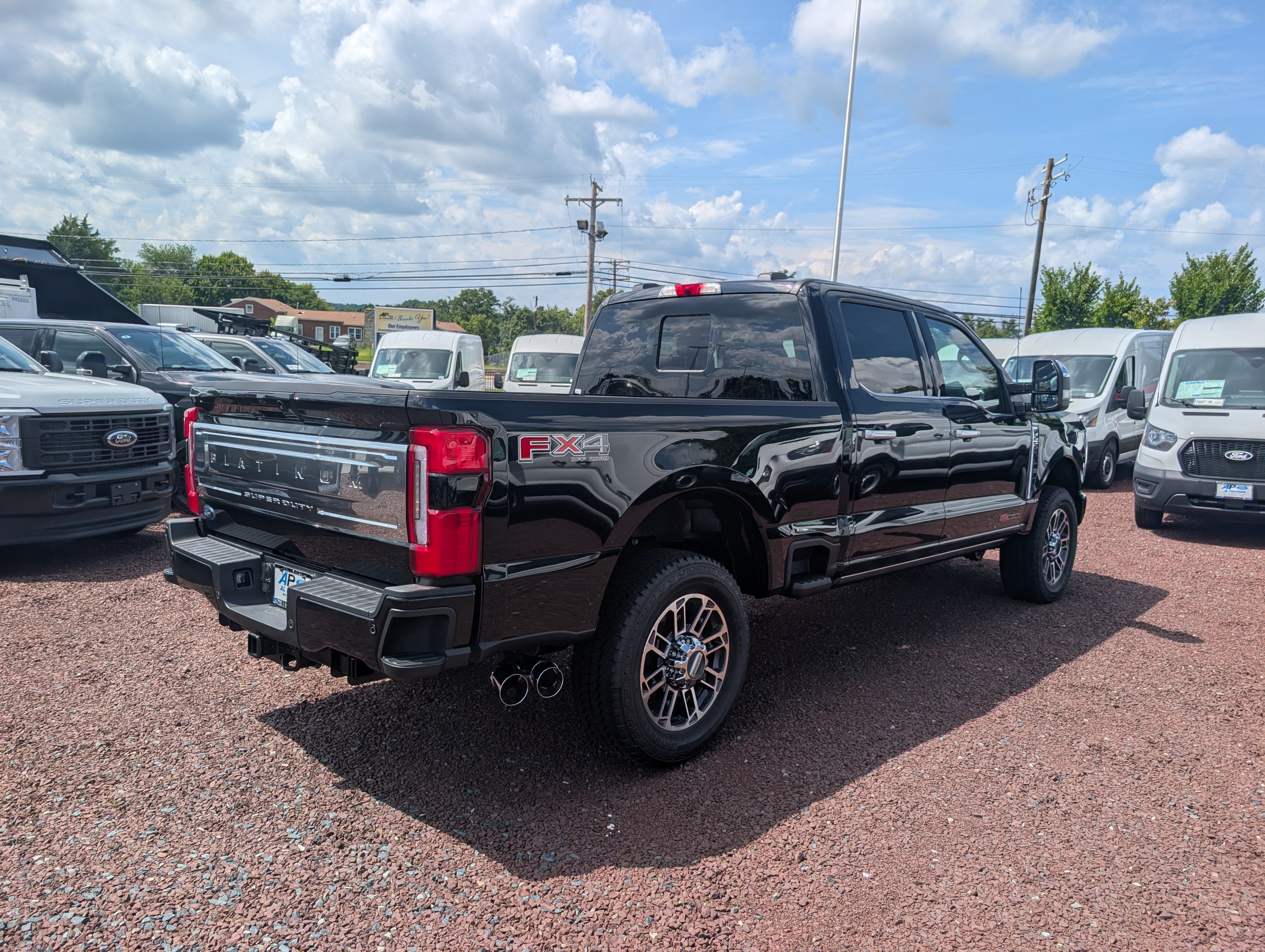 2026 Ford Super Duty F-250 SRW LARIAT
