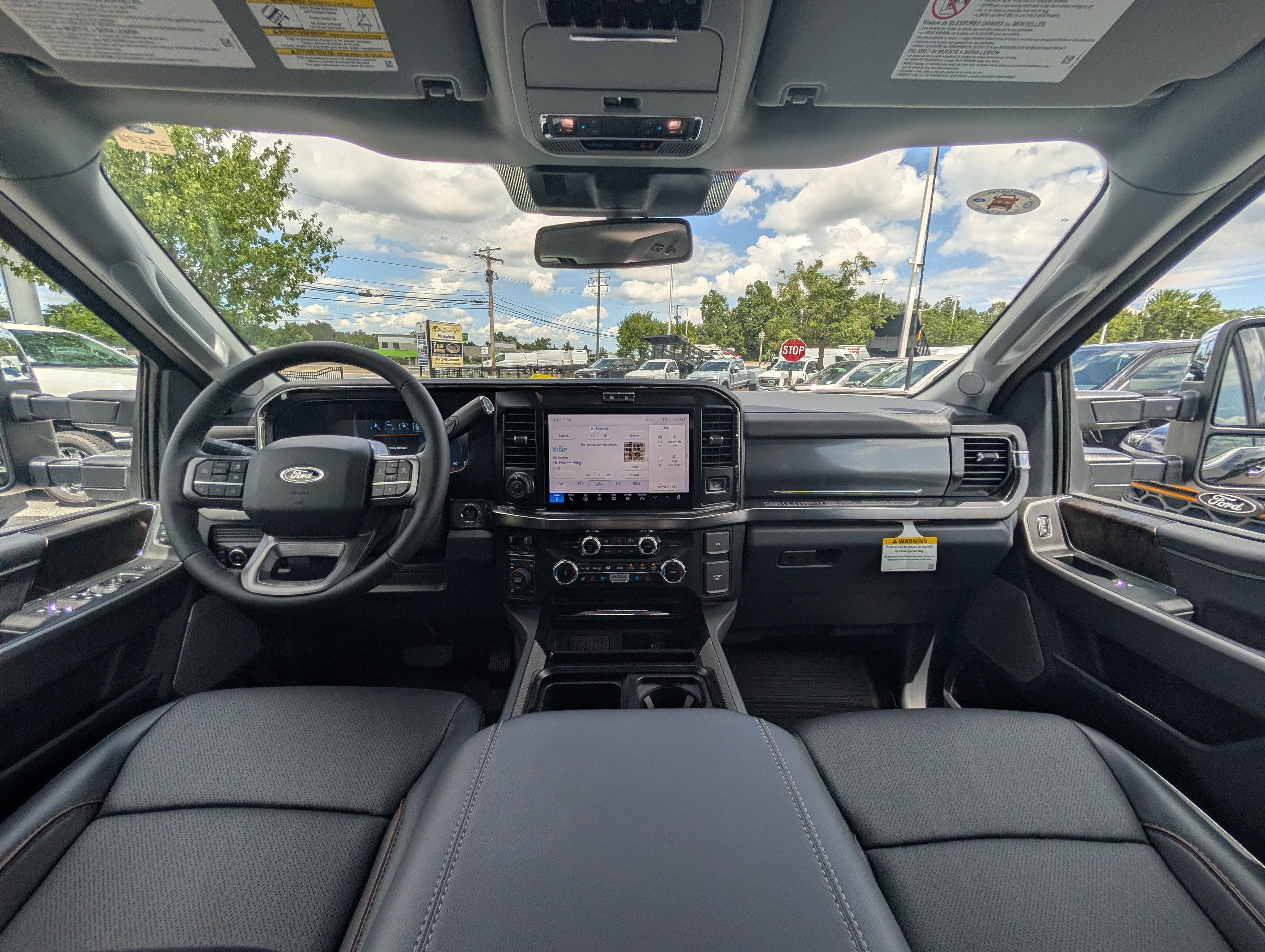 2026 Ford Super Duty F-250 SRW LARIAT