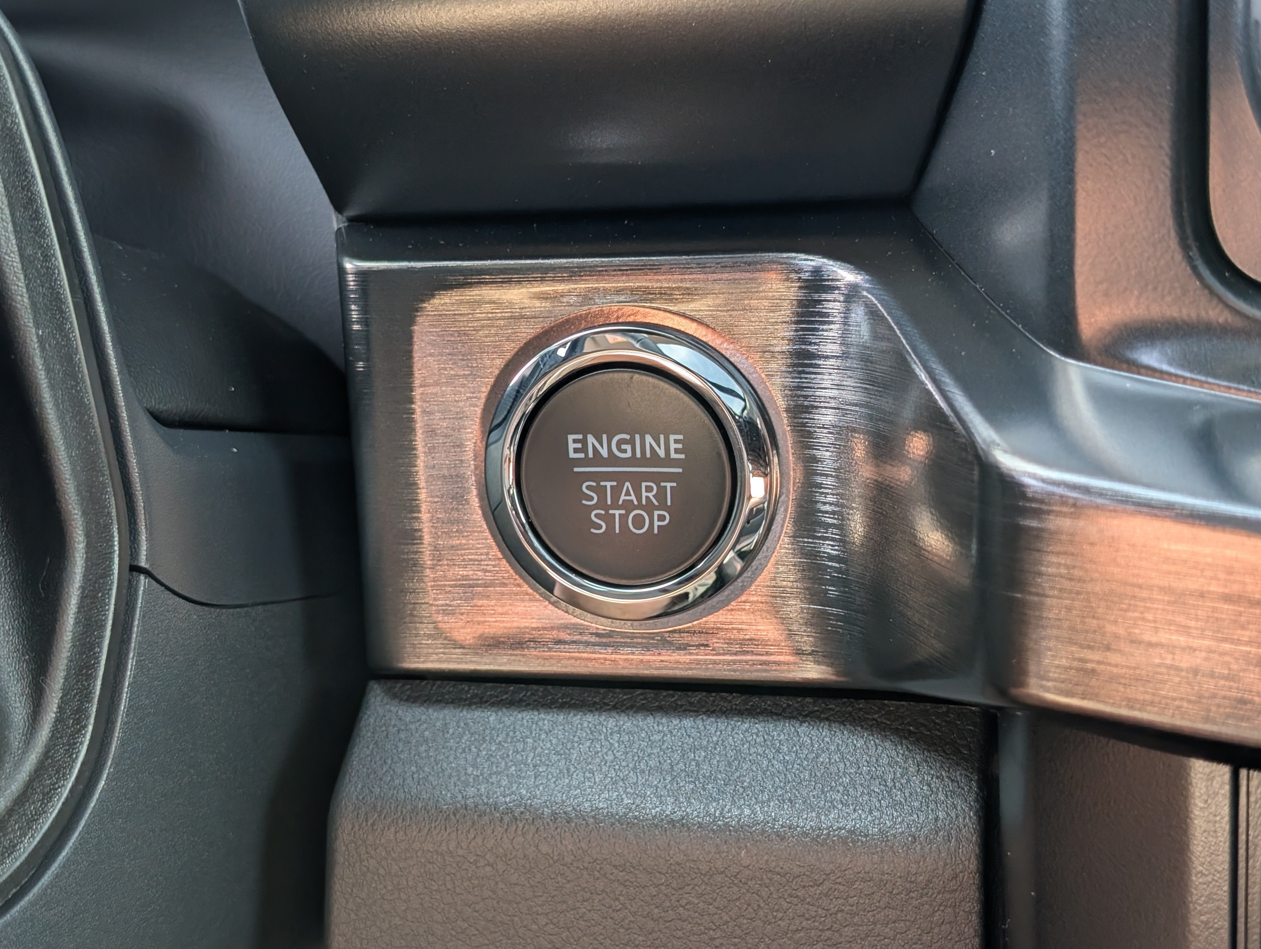 2027 Ford Super Duty F-250 SRW LARIAT