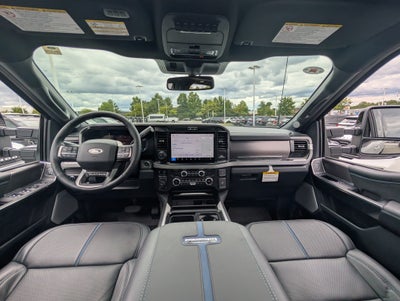 2026 Ford Super Duty F-250 SRW Platinum