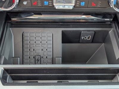 2027 Ford Super Duty F-250 SRW LARIAT