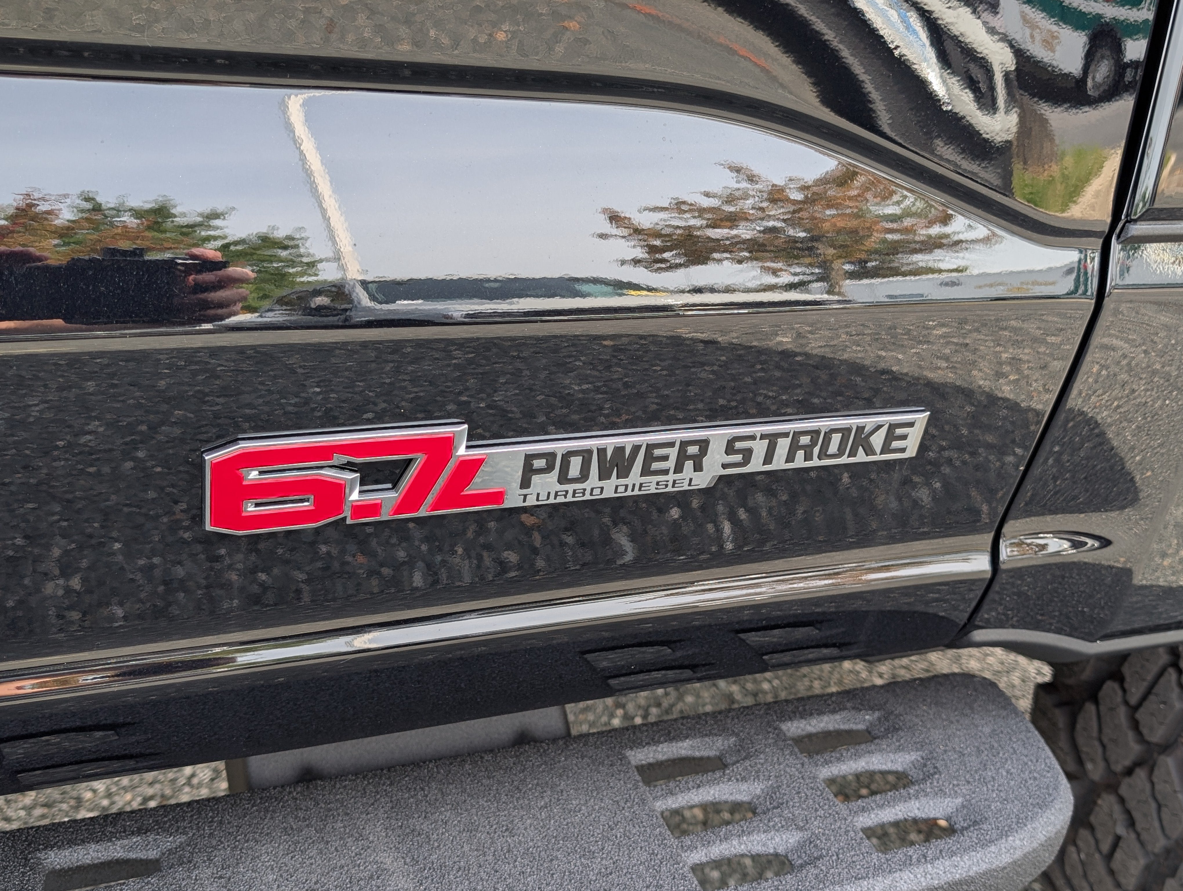 2027 Ford Super Duty F-250 SRW LARIAT