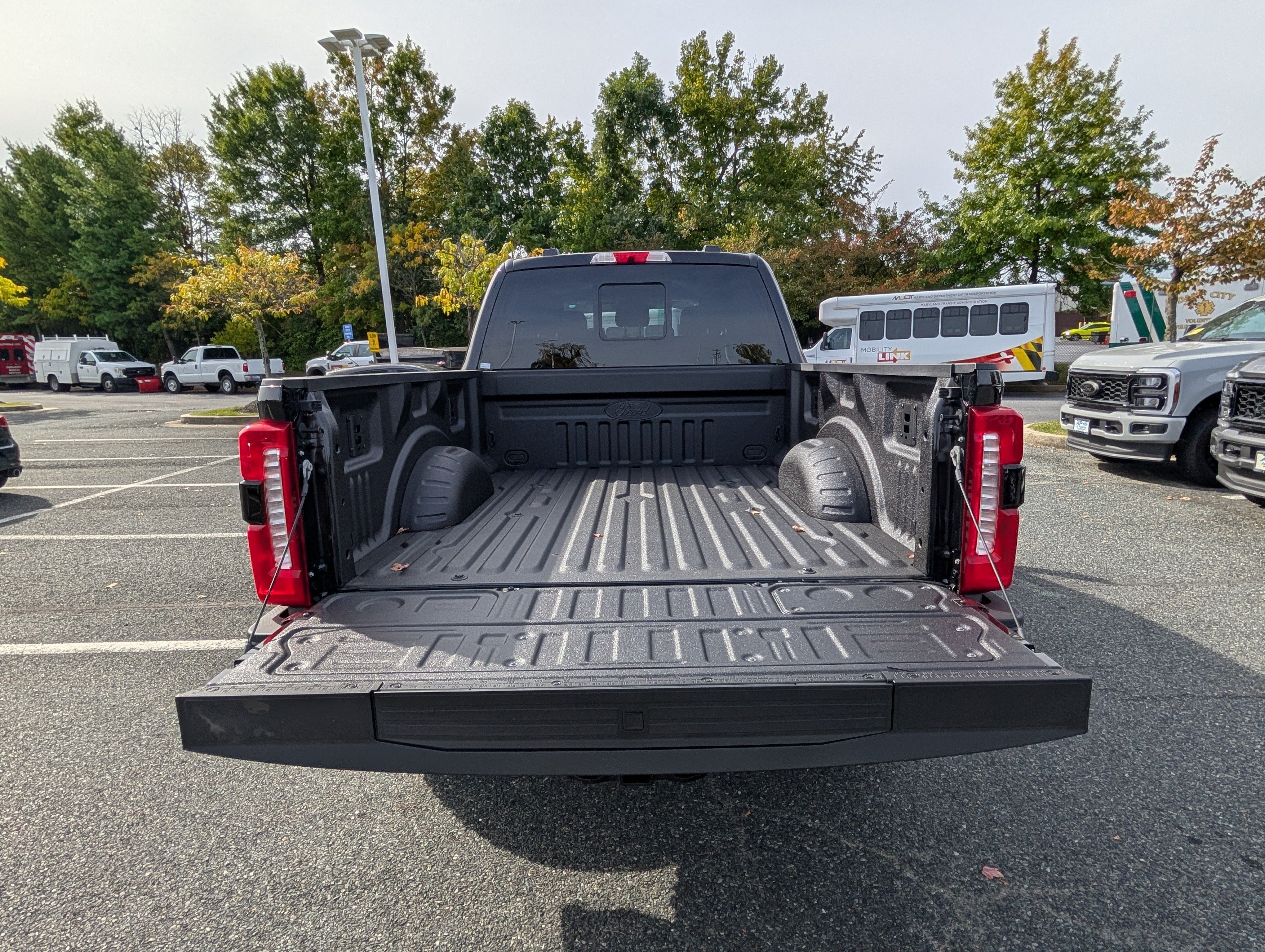 2027 Ford Super Duty F-250 SRW LARIAT