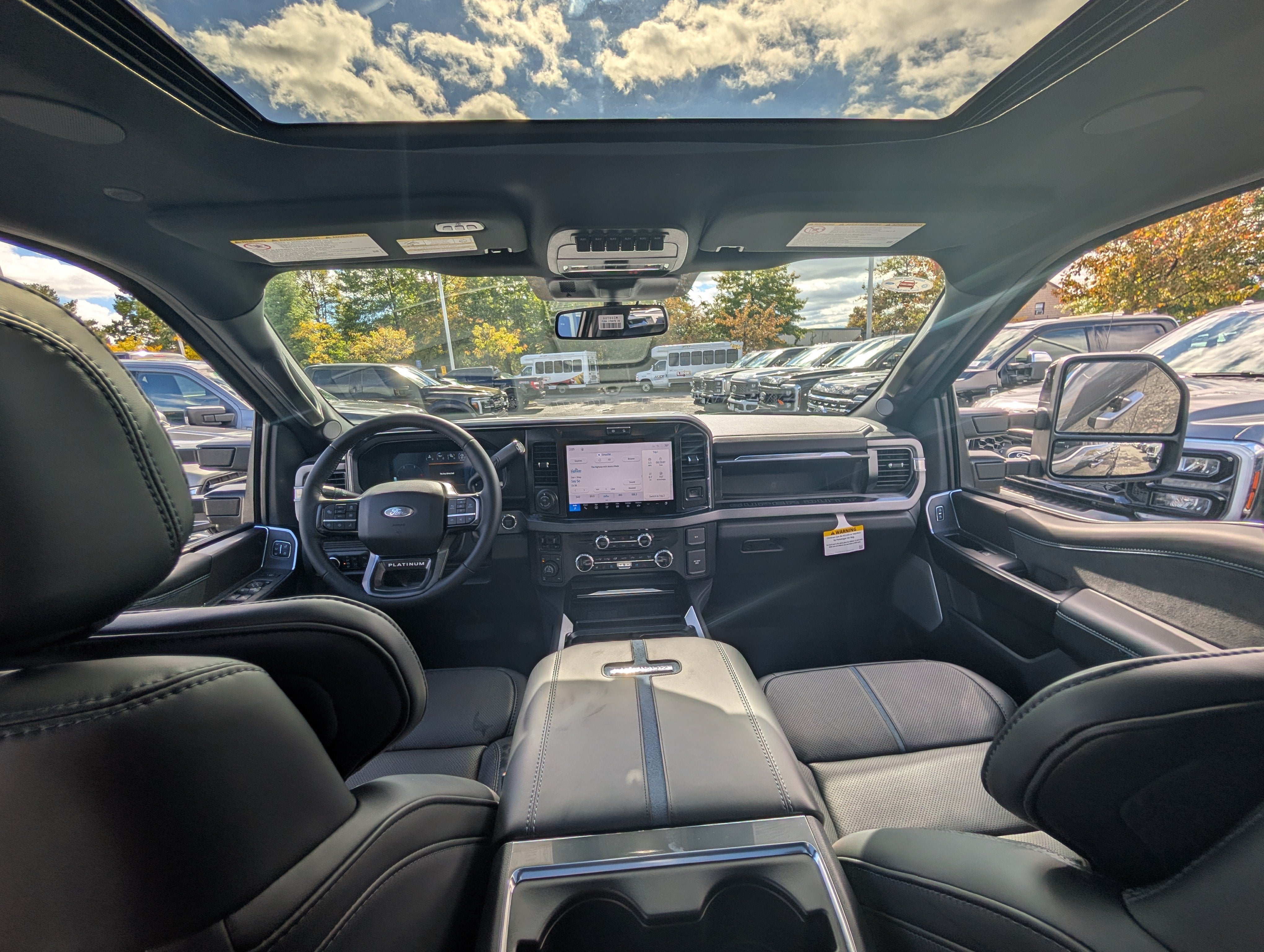 2027 Ford Super Duty F-250 SRW Platinum