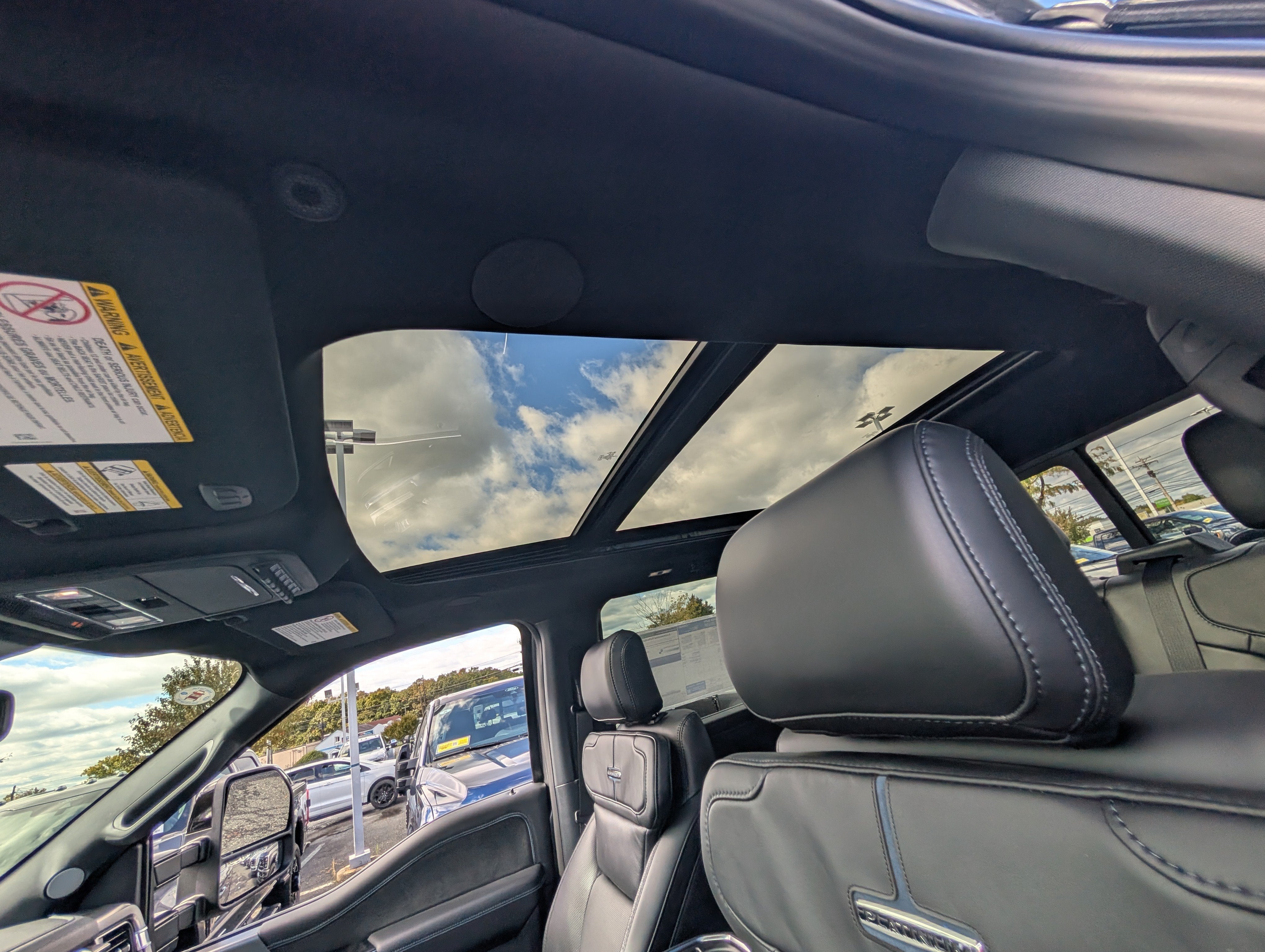 2027 Ford Super Duty F-250 SRW Platinum