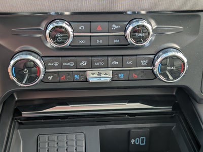 2027 Ford Super Duty F-250 SRW Platinum