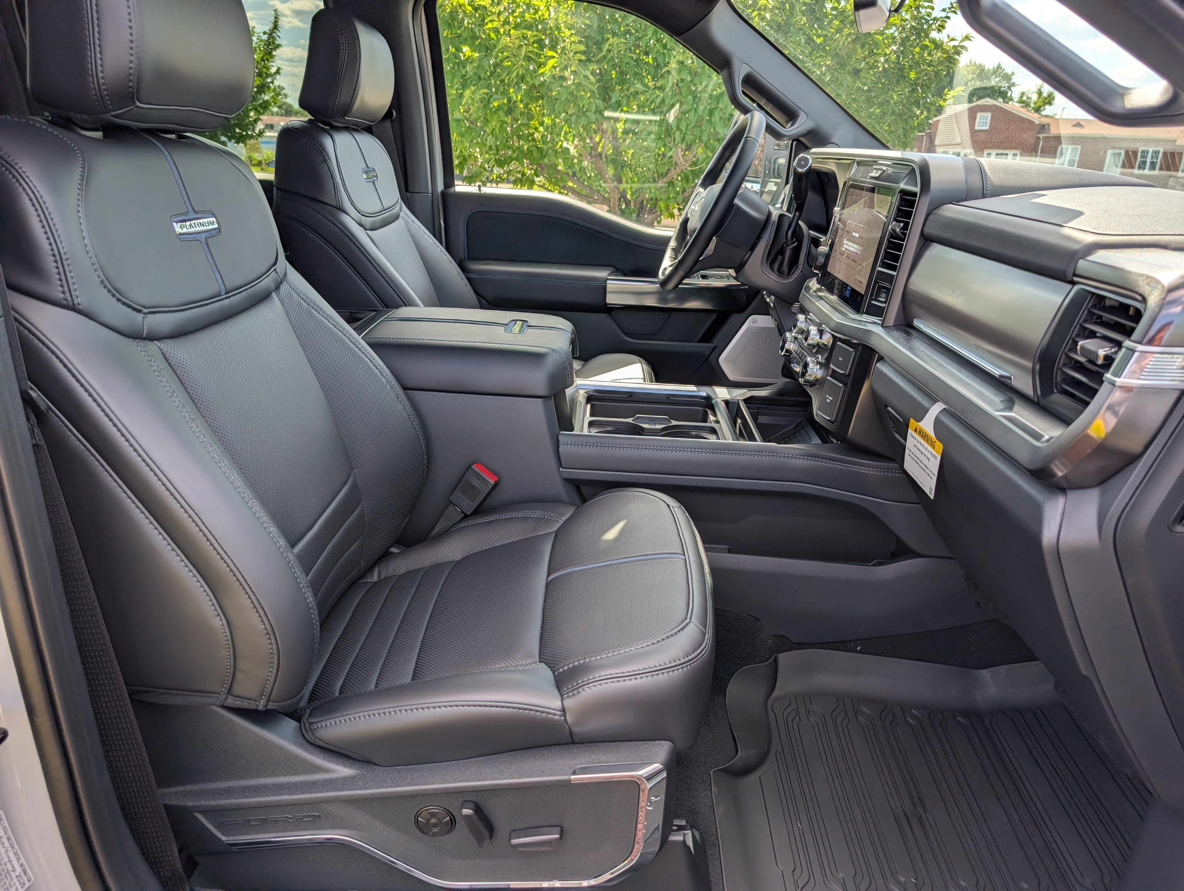 2026 Ford Super Duty F-250 SRW Platinum