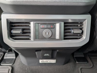 2027 Ford Super Duty F-250 SRW LARIAT