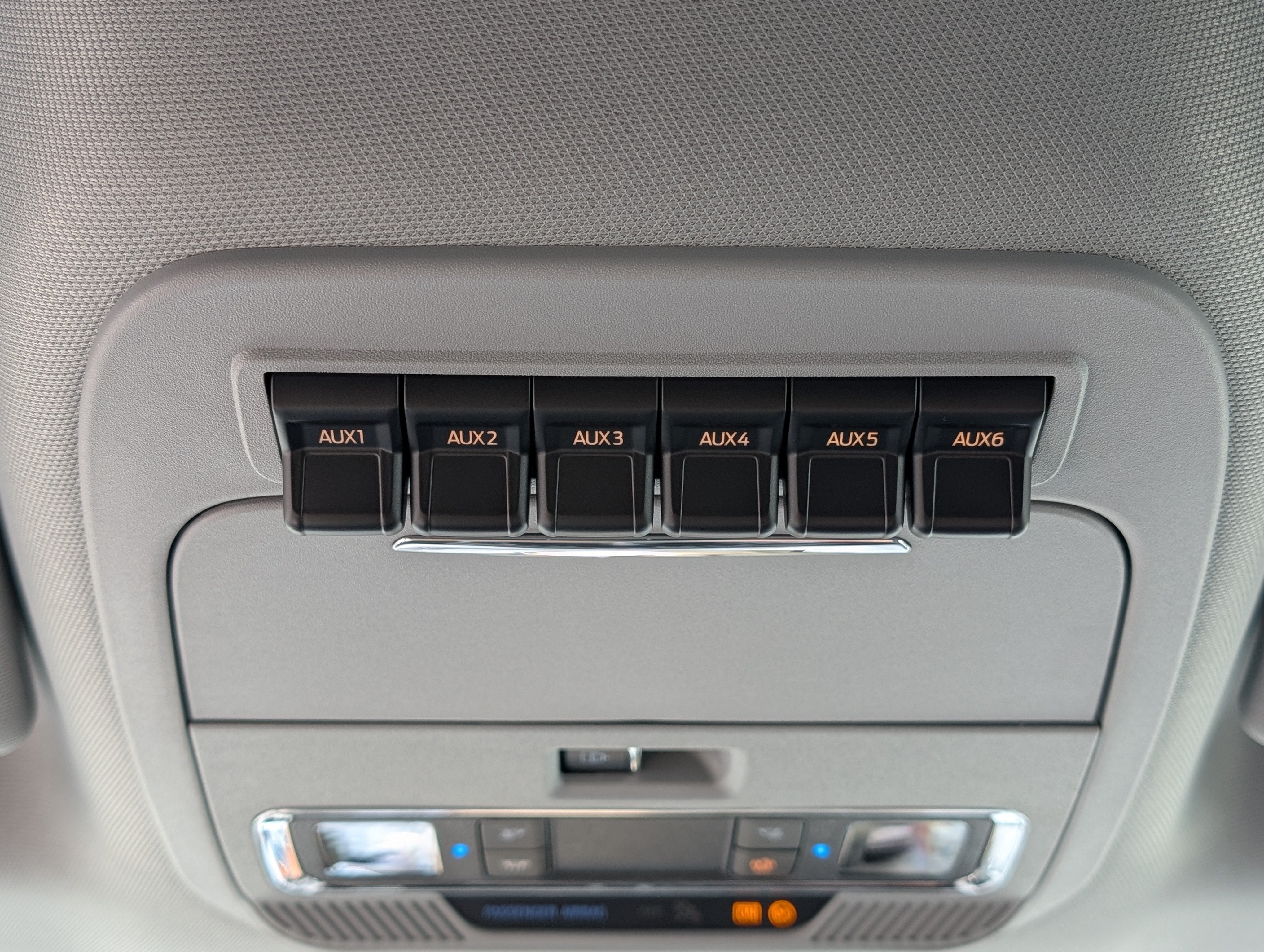2027 Ford Super Duty F-250 SRW LARIAT