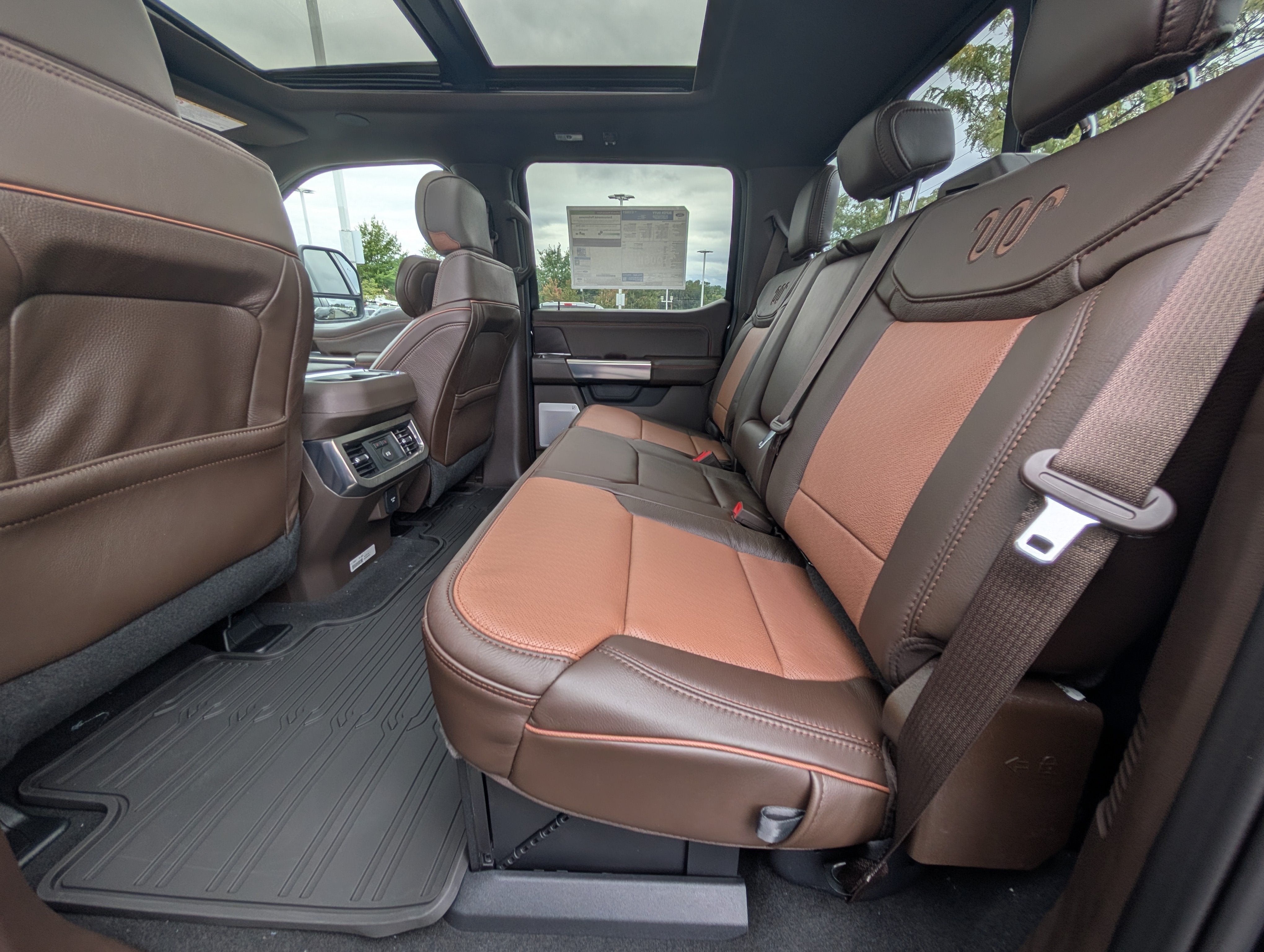 2027 Ford Super Duty F-250 SRW King Ranch
