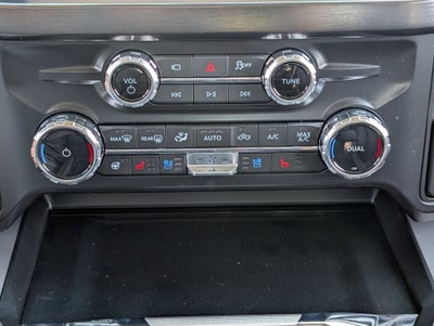 2027 Ford Super Duty F-250 SRW LARIAT