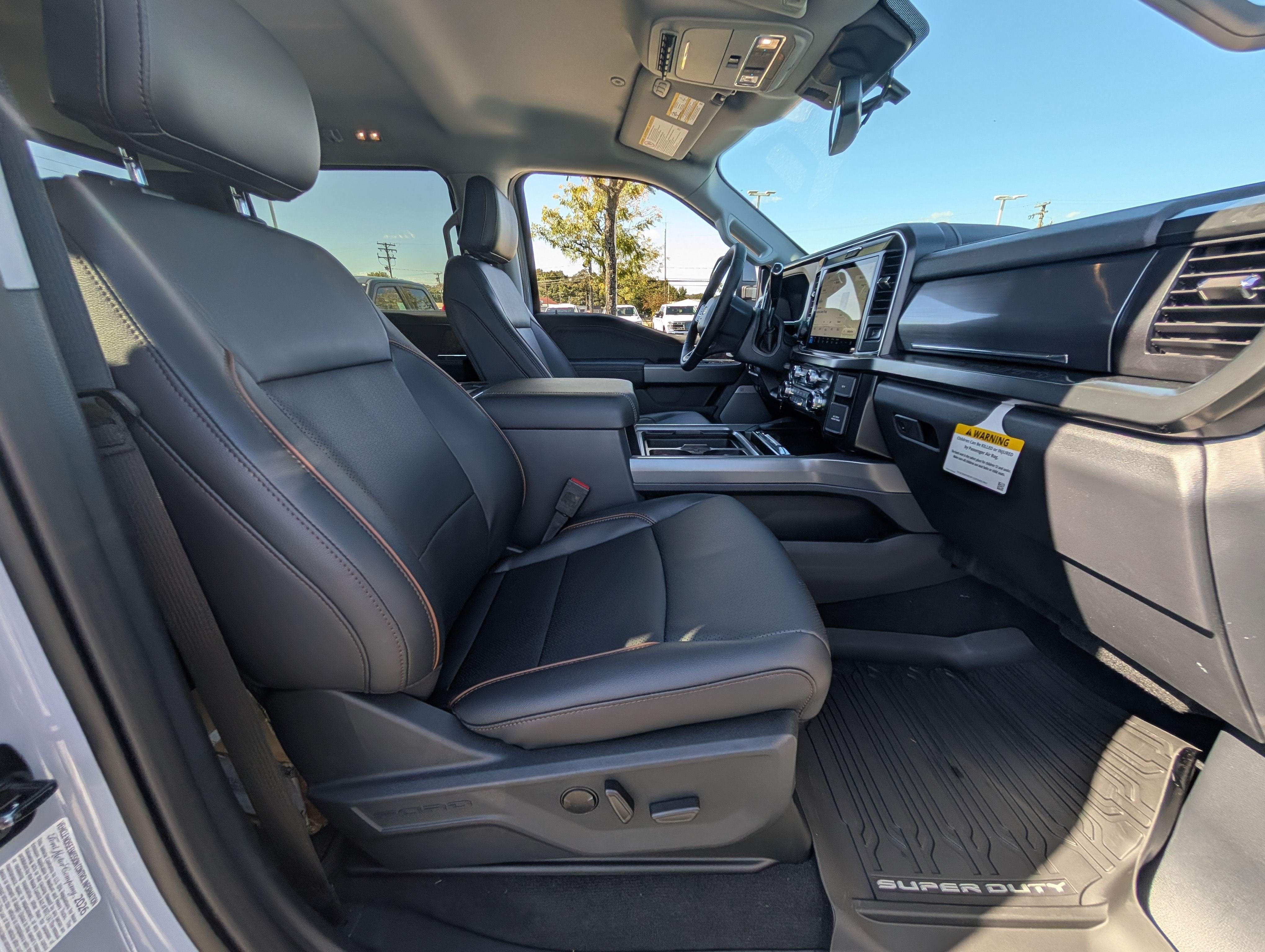 2027 Ford Super Duty F-250 SRW LARIAT