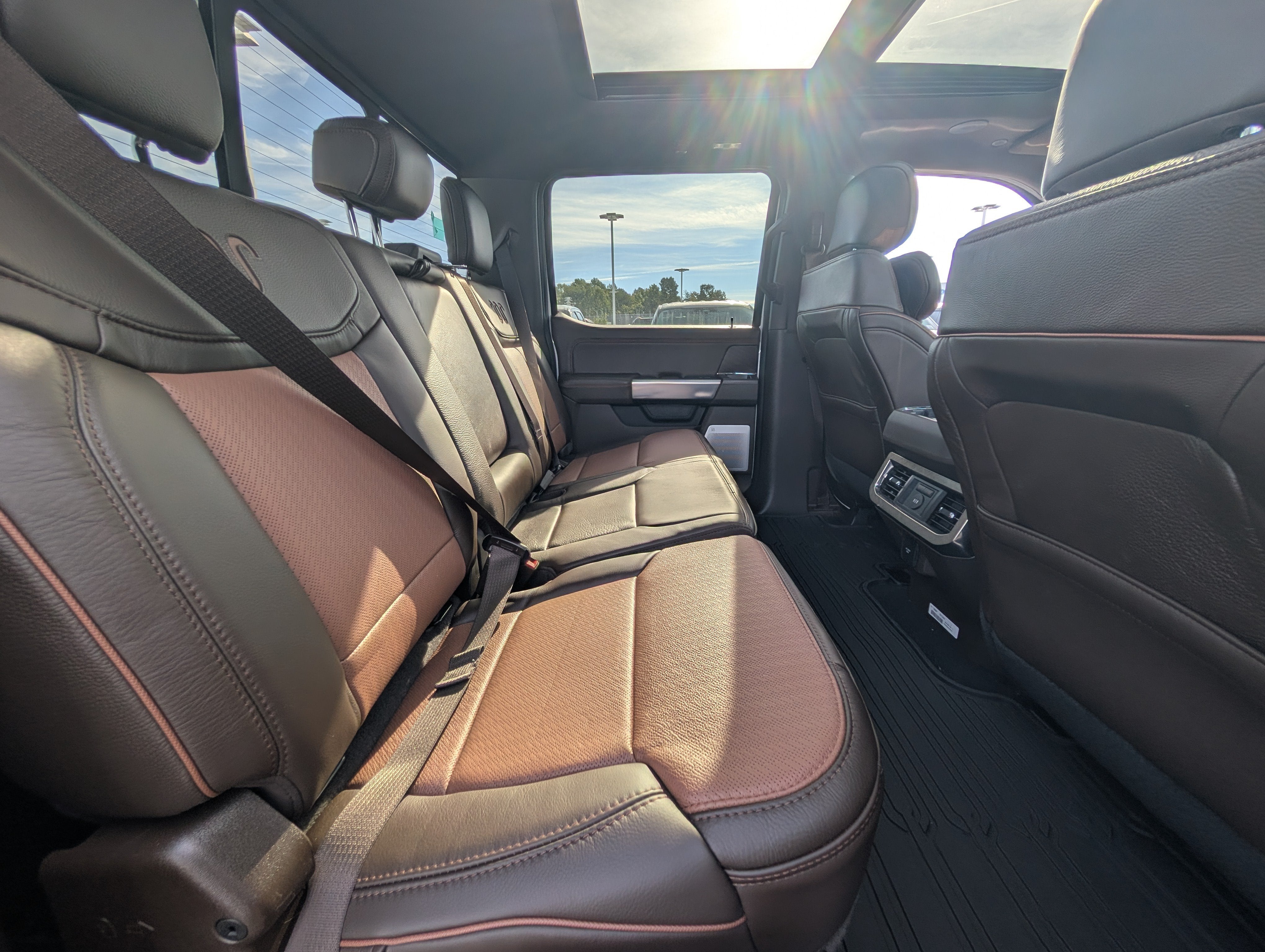 2027 Ford Super Duty F-250 SRW King Ranch