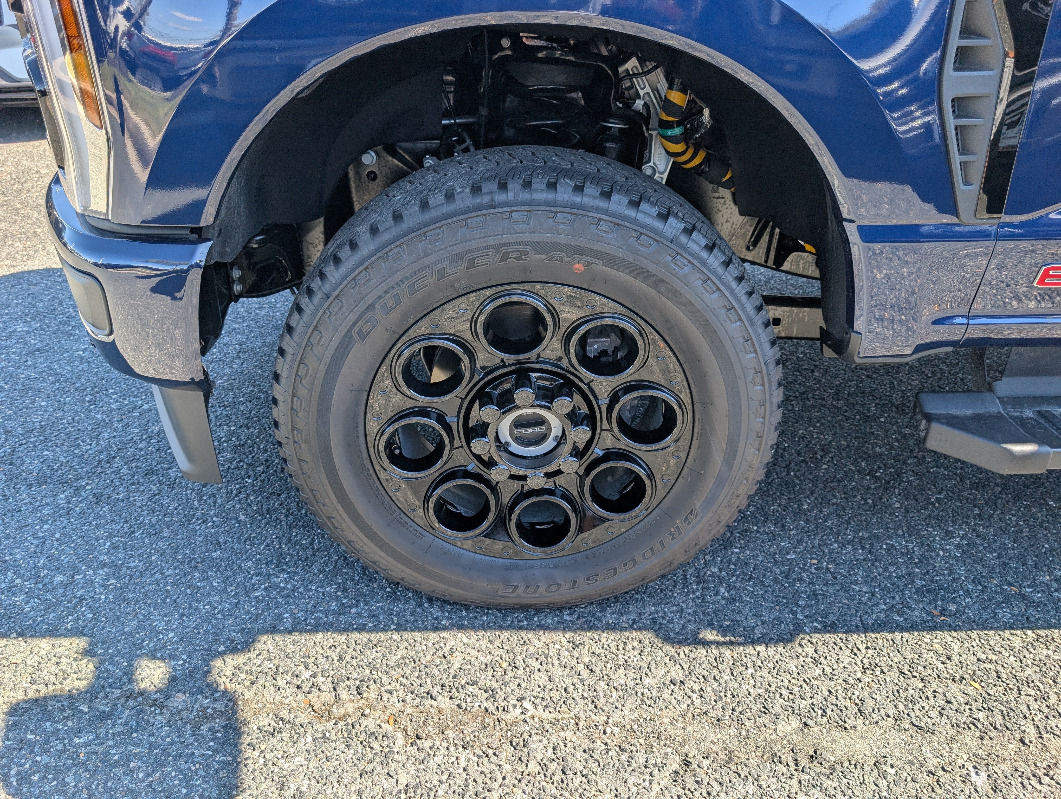 2027 Ford Super Duty F-250 SRW LARIAT