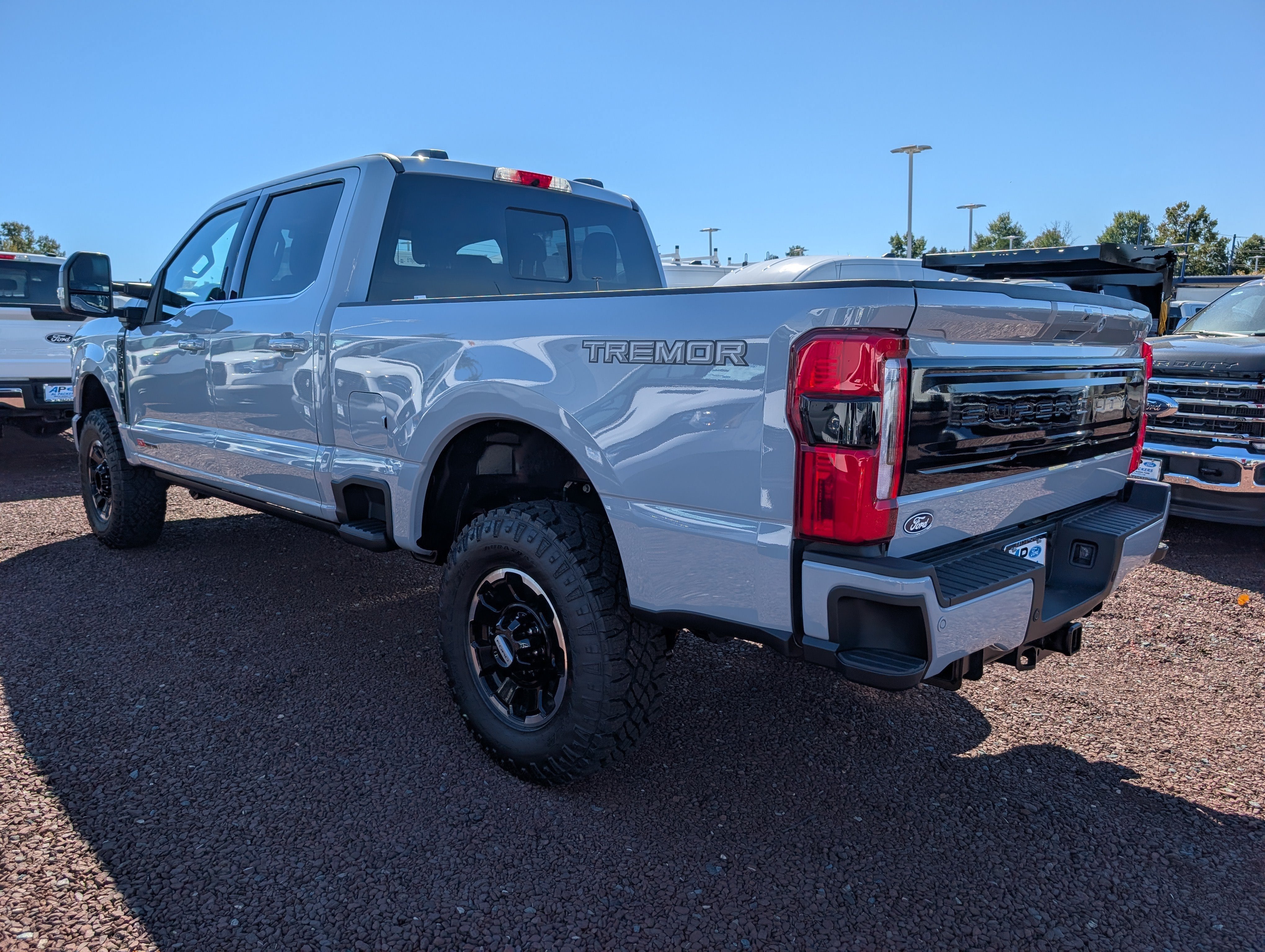 2027 Ford Super Duty F-250 SRW Platinum