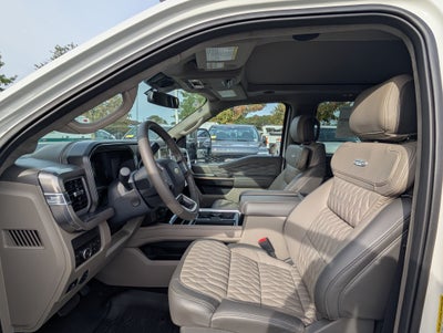 2027 Ford Super Duty F-250 SRW Platinum
