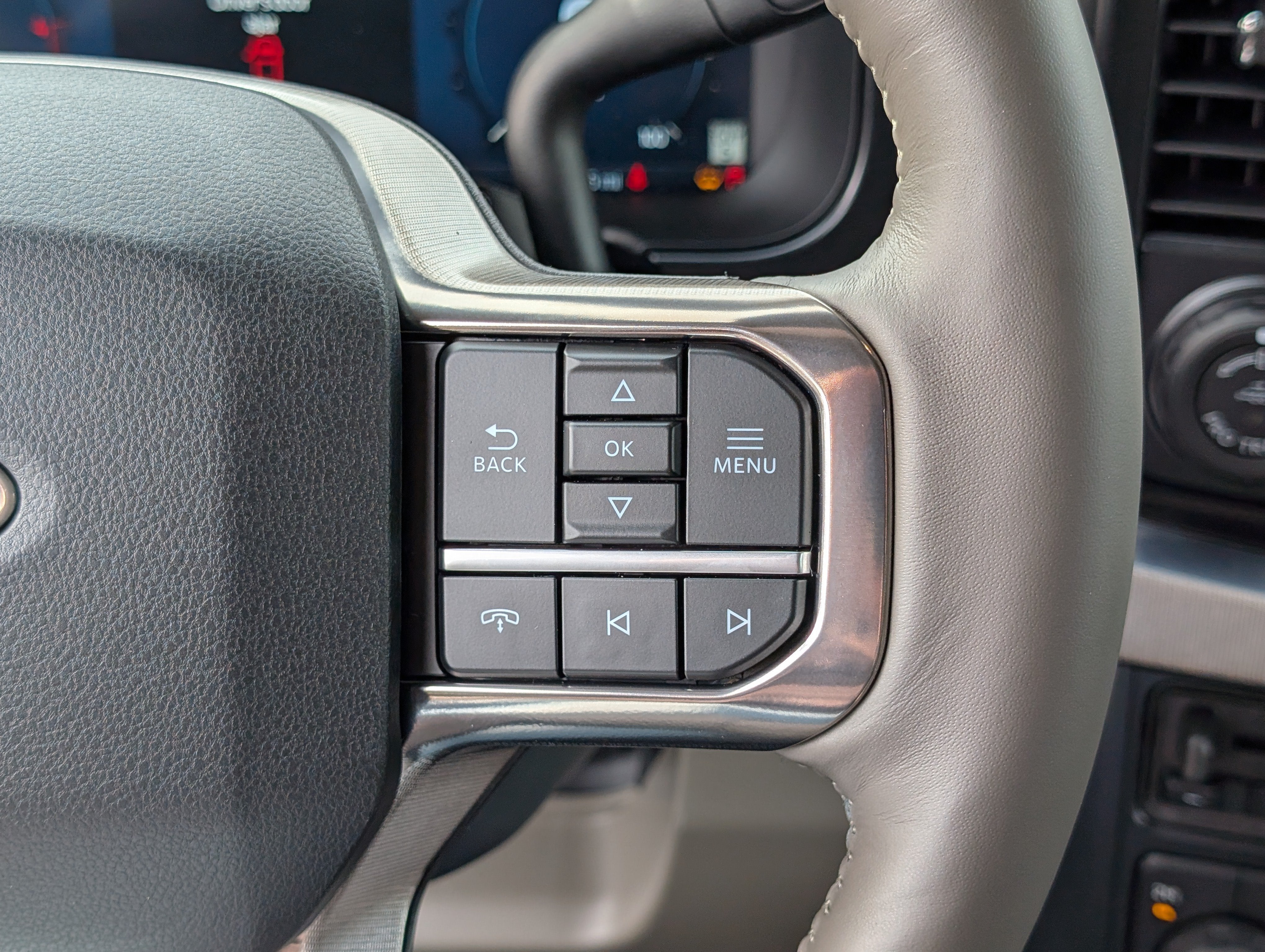 2027 Ford Super Duty F-250 SRW Platinum