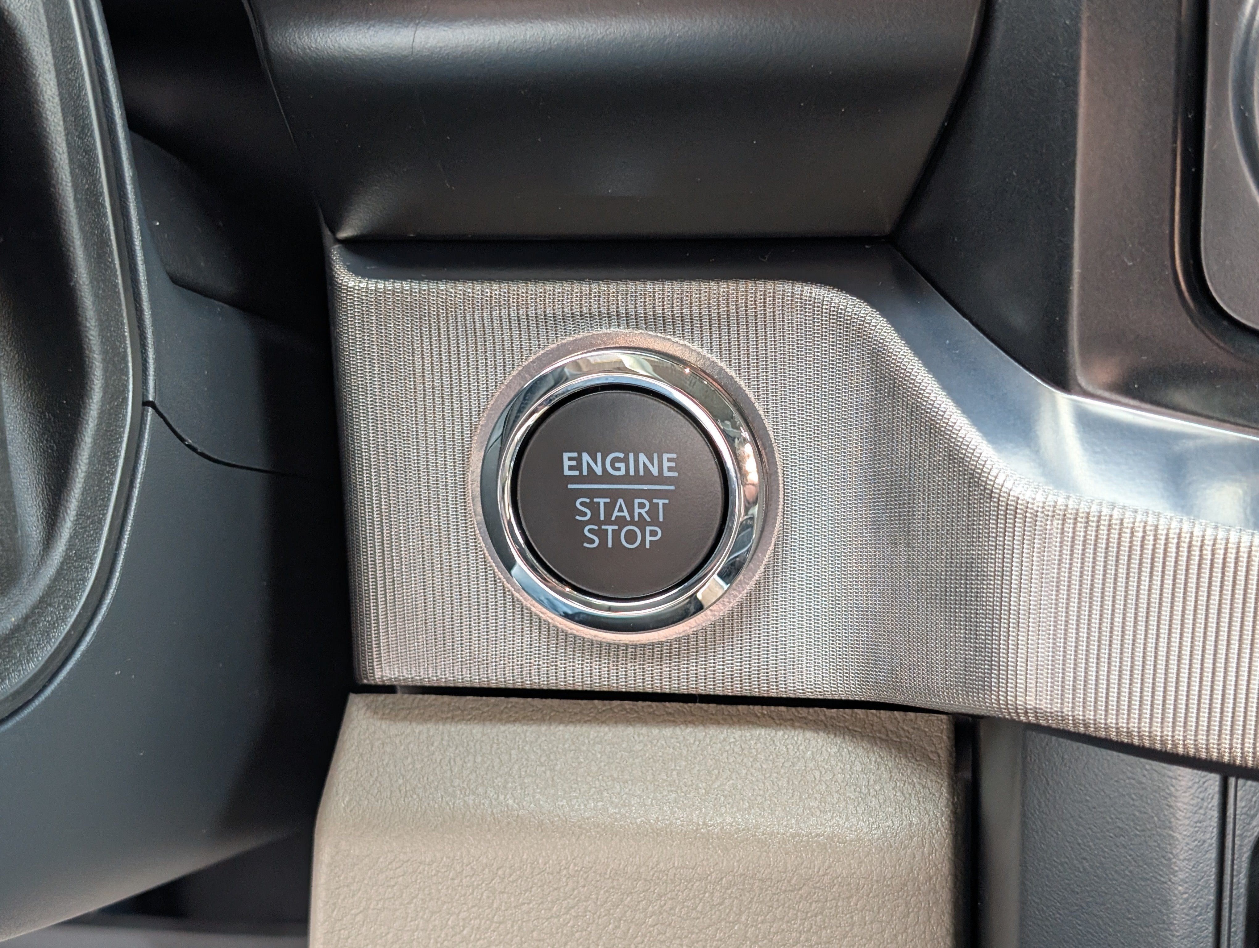 2027 Ford Super Duty F-250 SRW Platinum