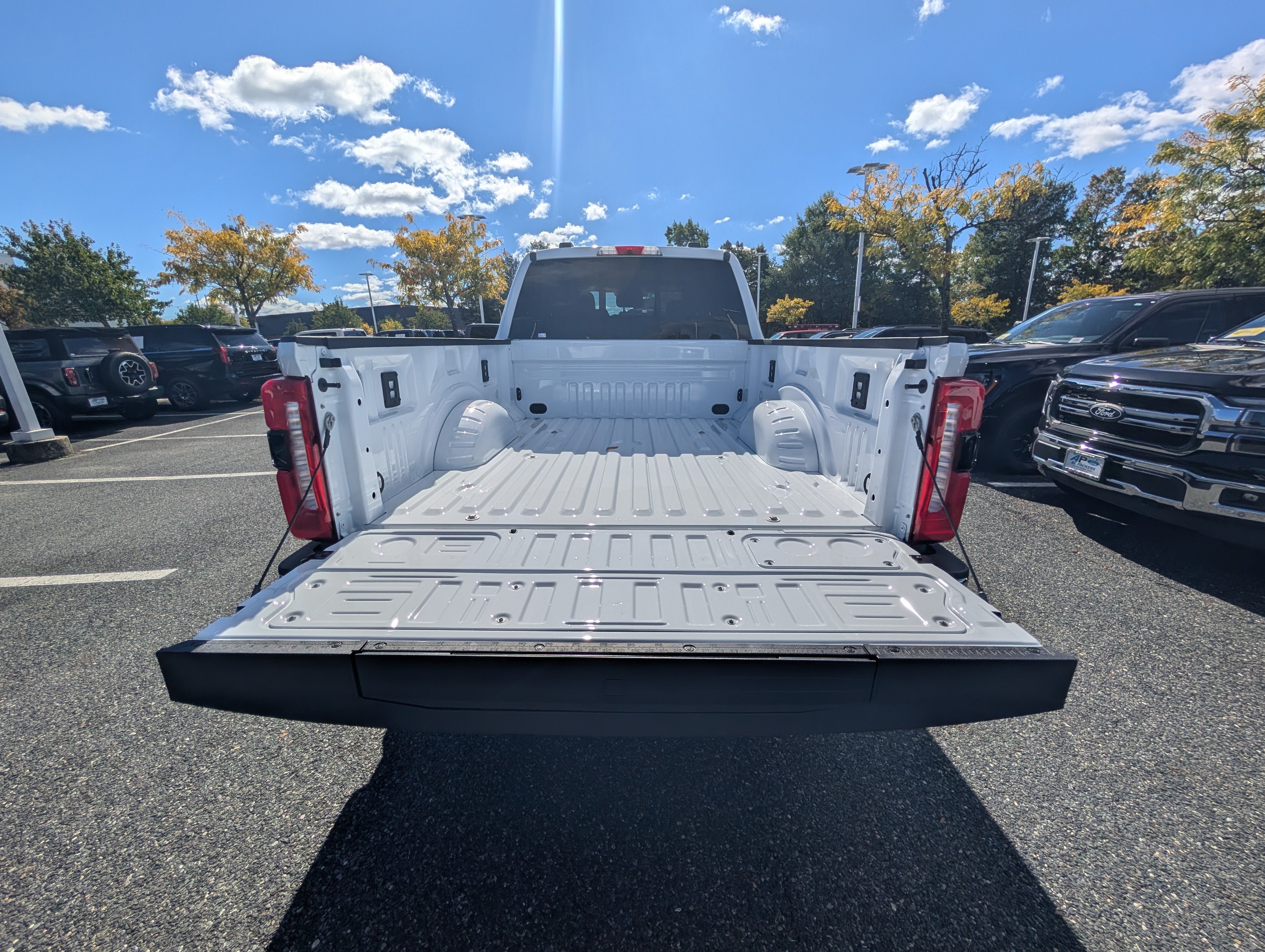 2027 Ford Super Duty F-250 SRW LARIAT