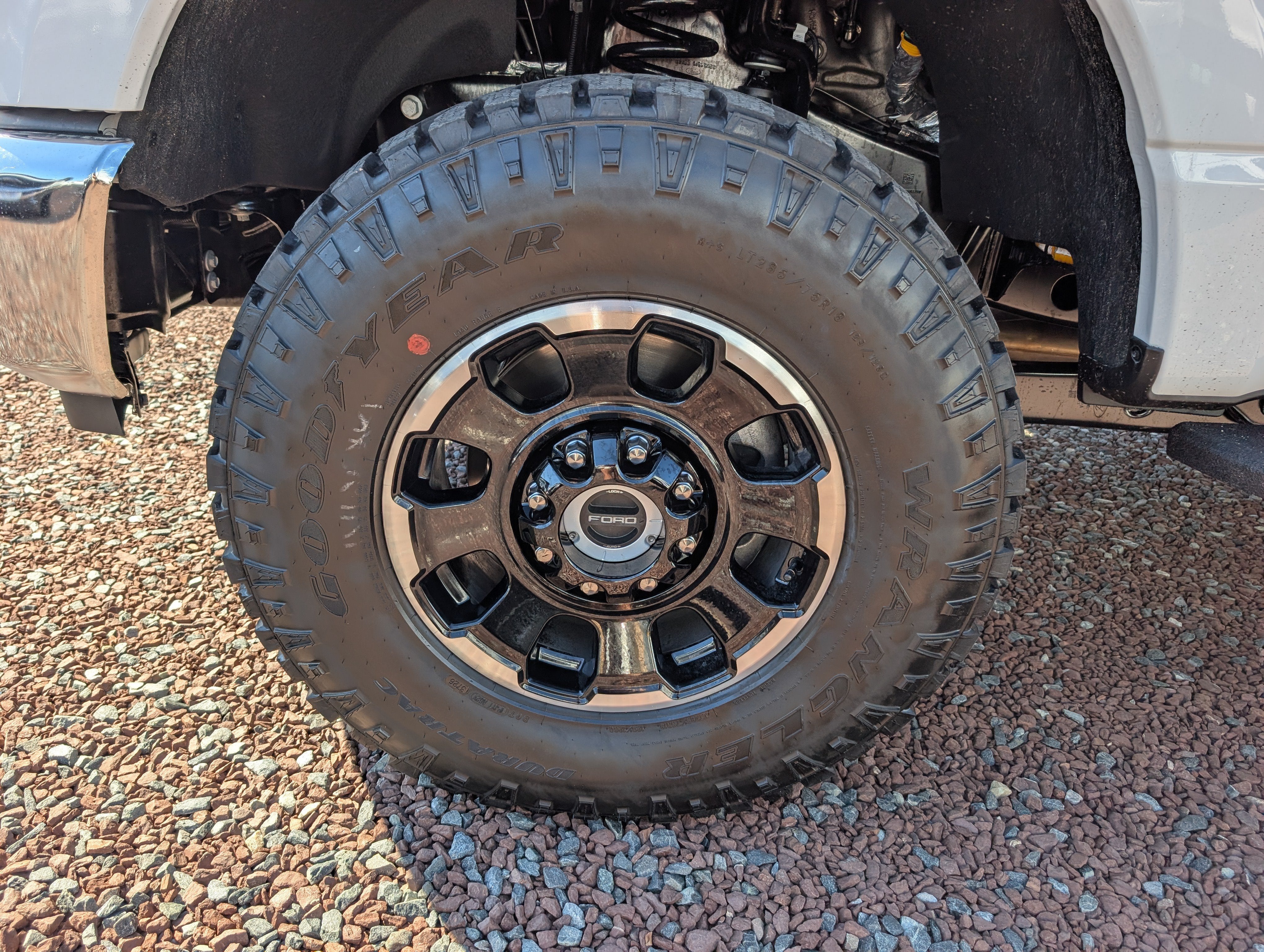 2027 Ford Super Duty F-250 SRW XLT