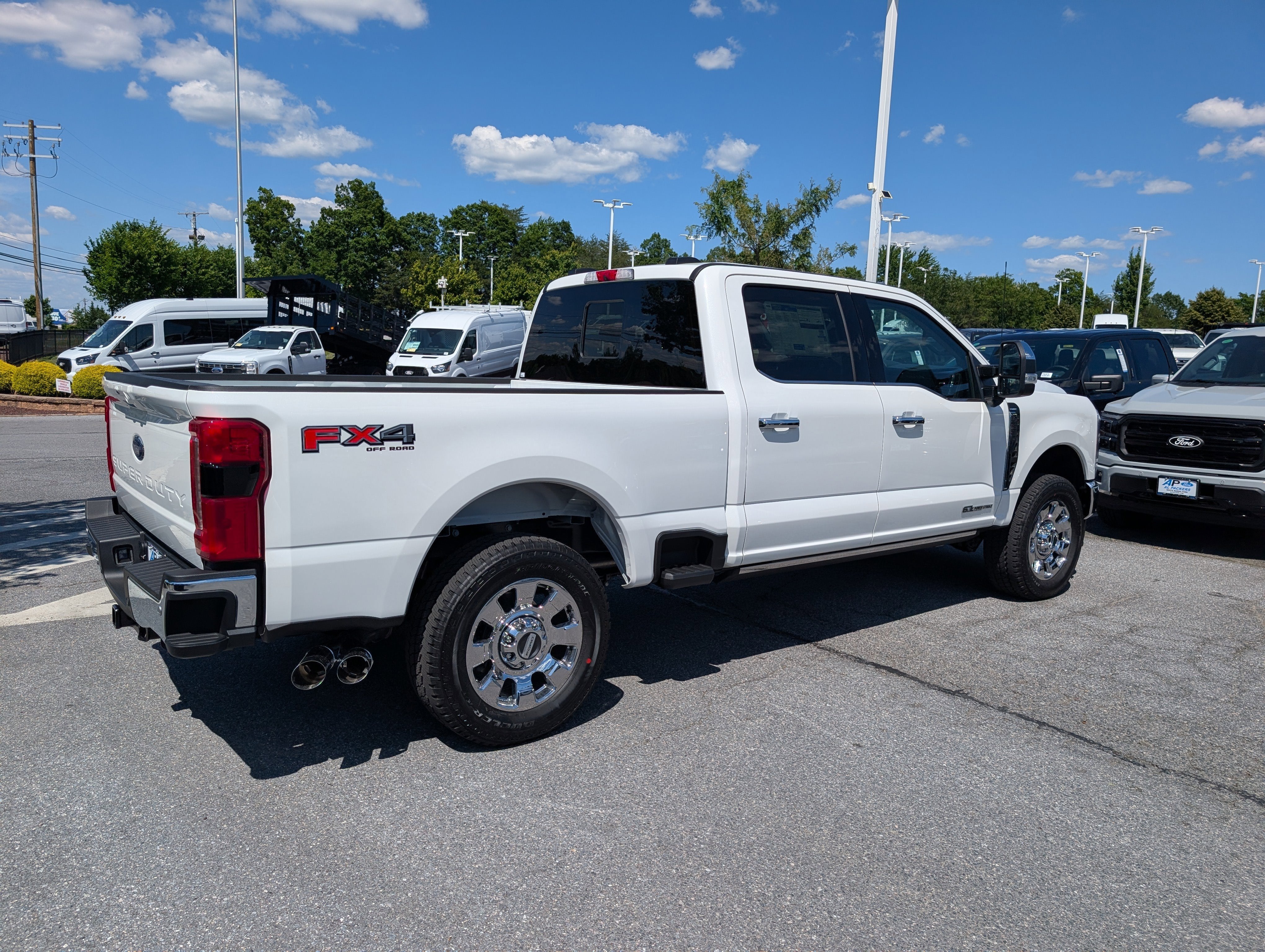 2026 Ford Super Duty F-250 SRW LARIAT