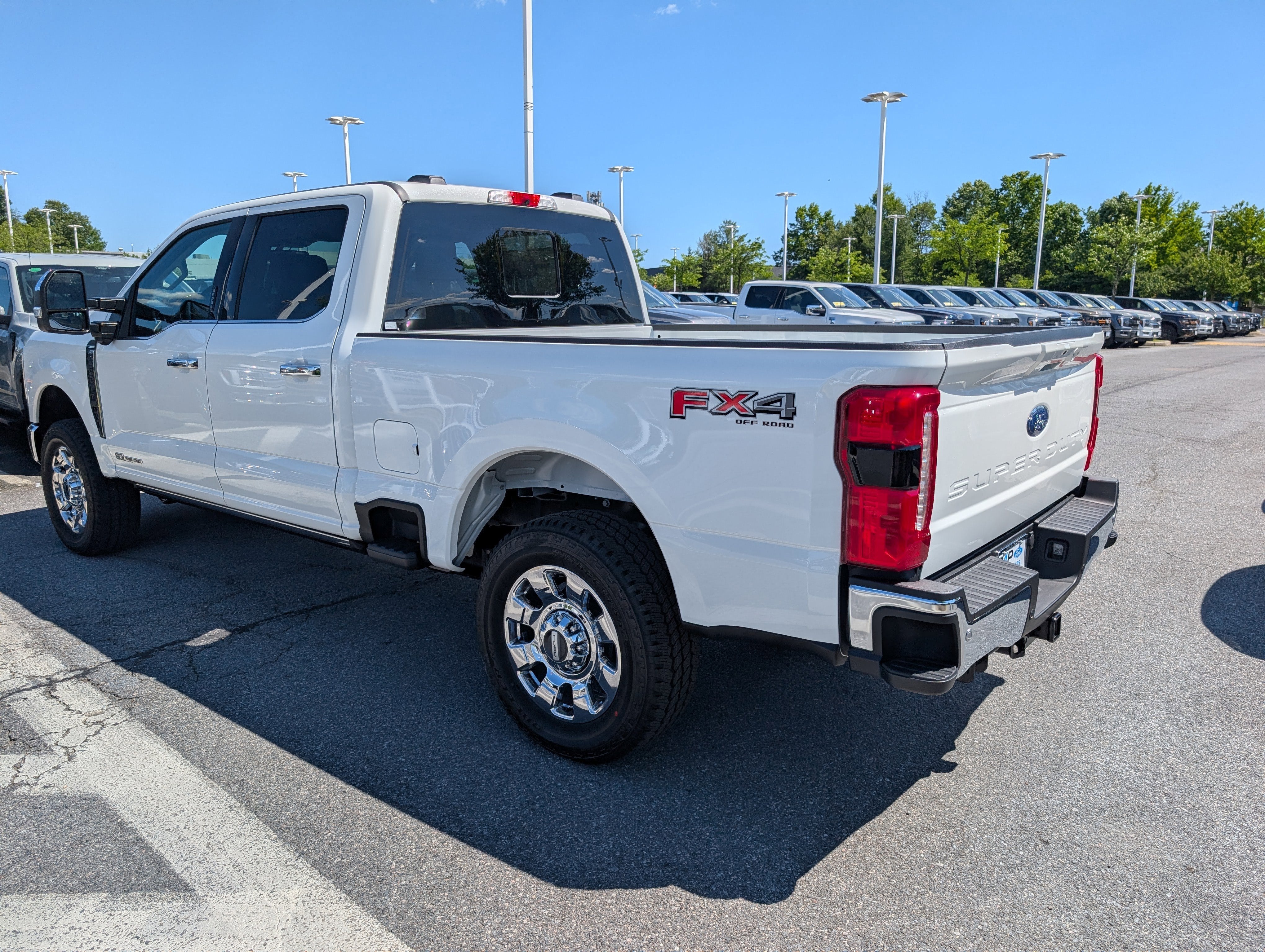 2026 Ford Super Duty F-250 SRW LARIAT