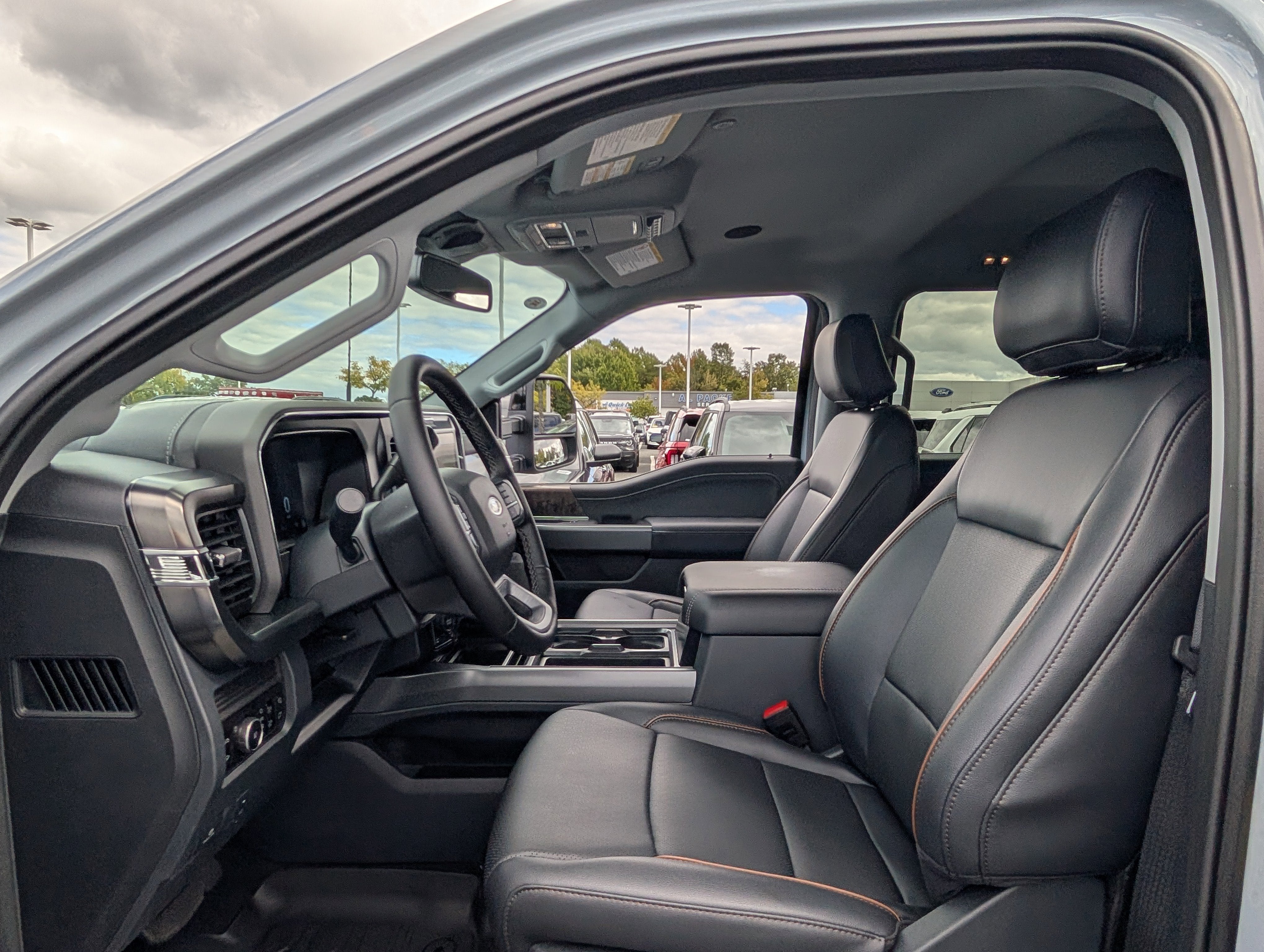 2026 Ford Super Duty F-250 SRW LARIAT