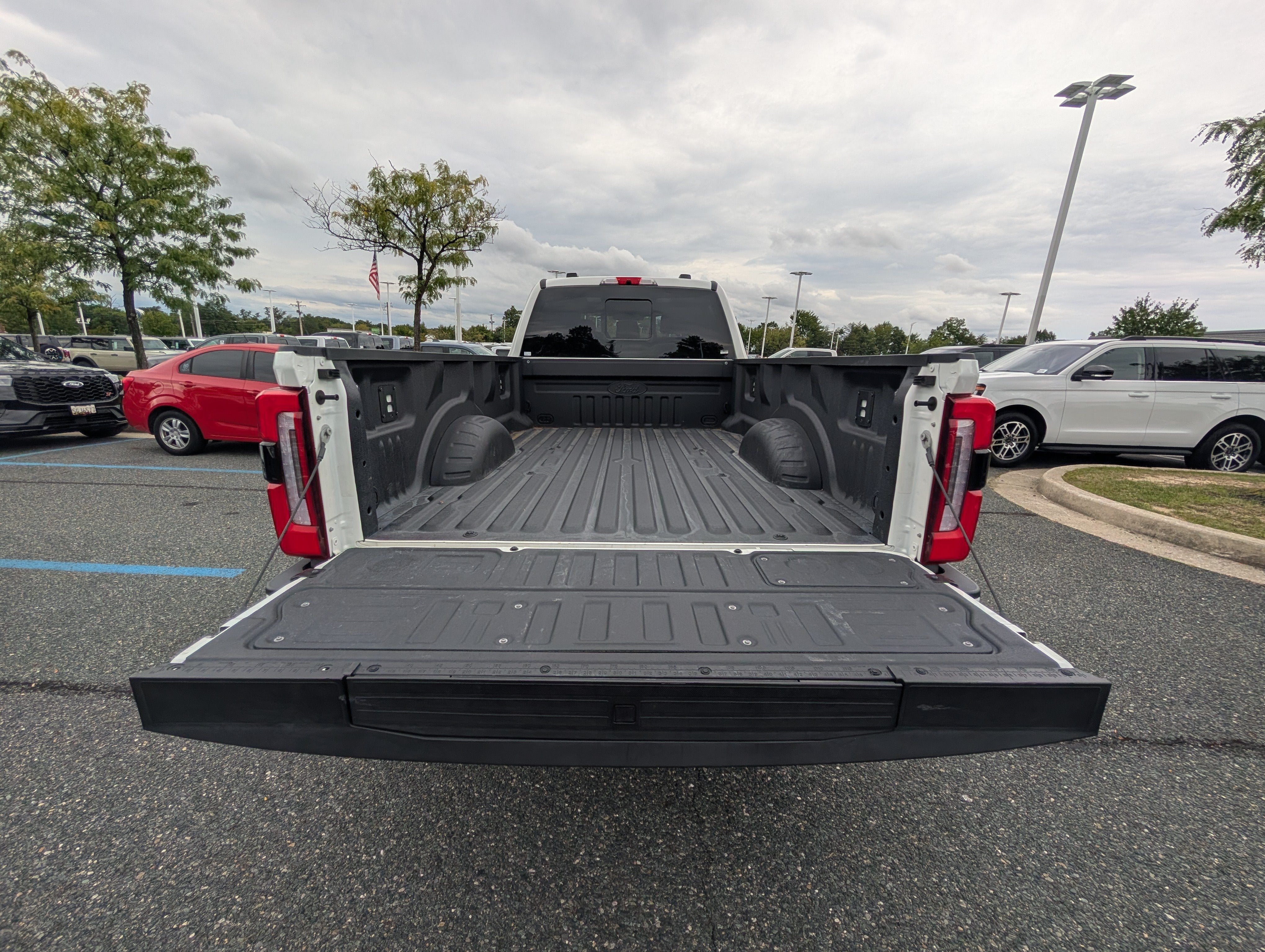 2026 Ford Super Duty F-250 SRW Platinum