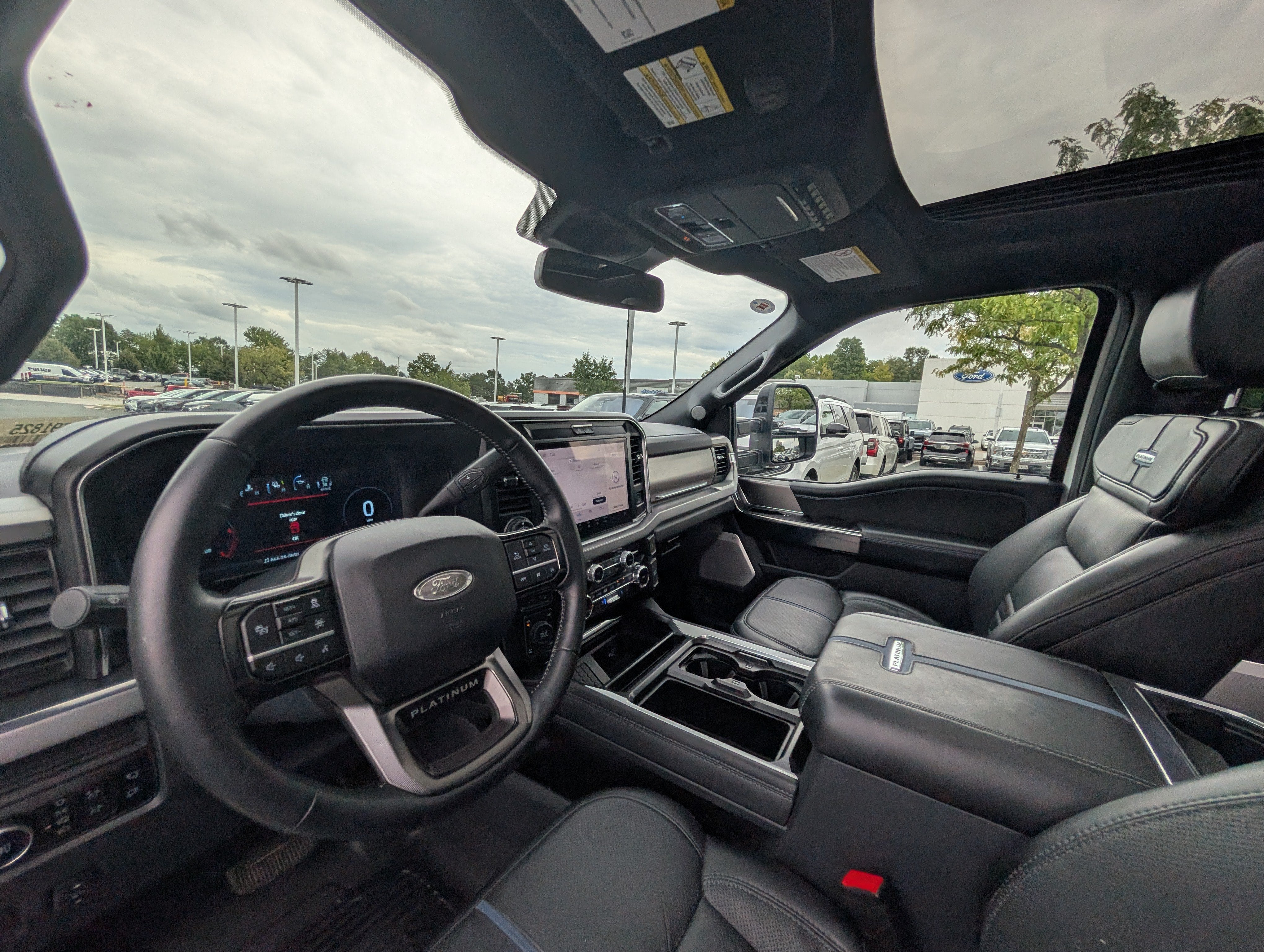 2026 Ford Super Duty F-250 SRW Platinum