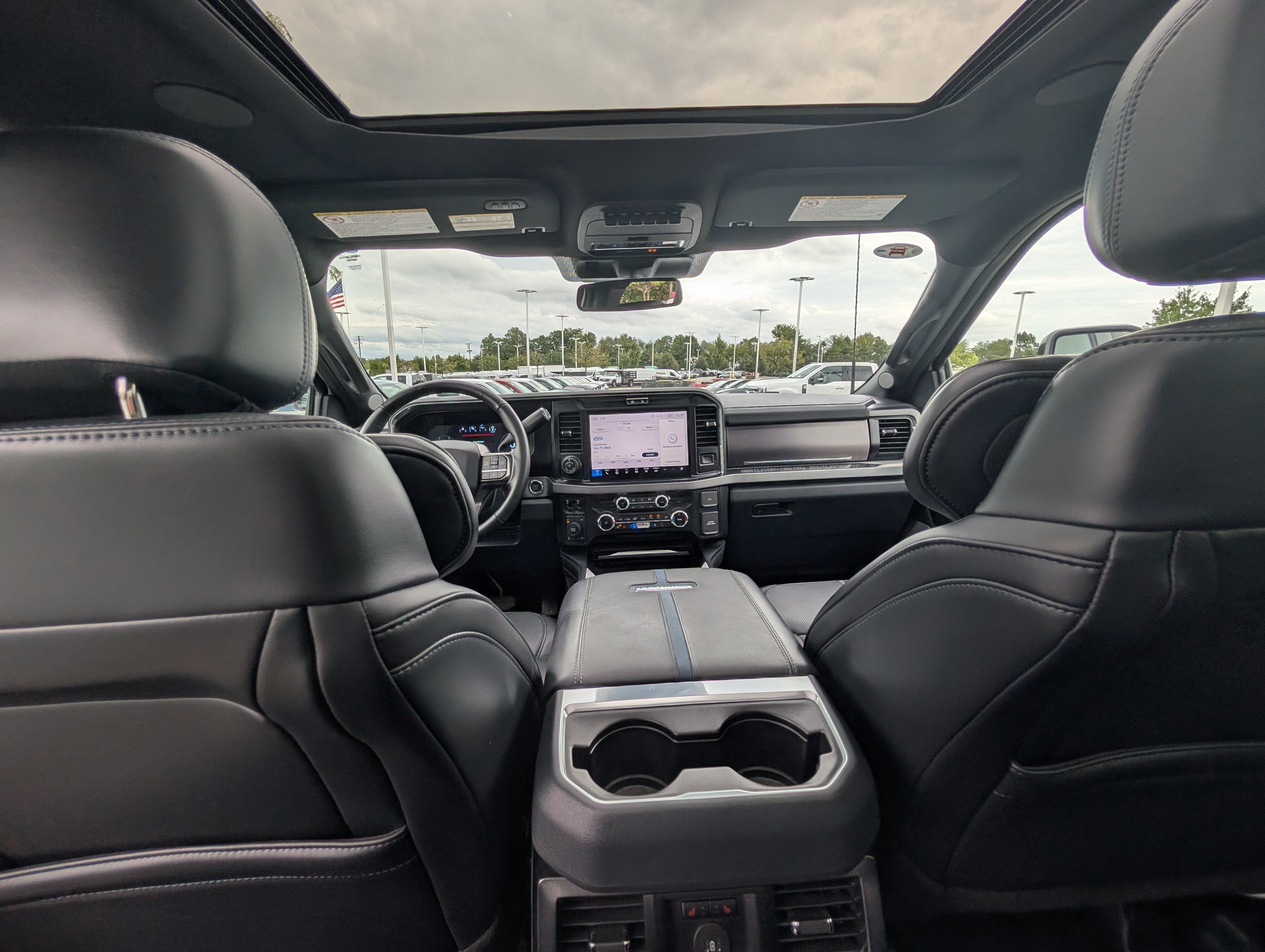 2026 Ford Super Duty F-250 SRW Platinum
