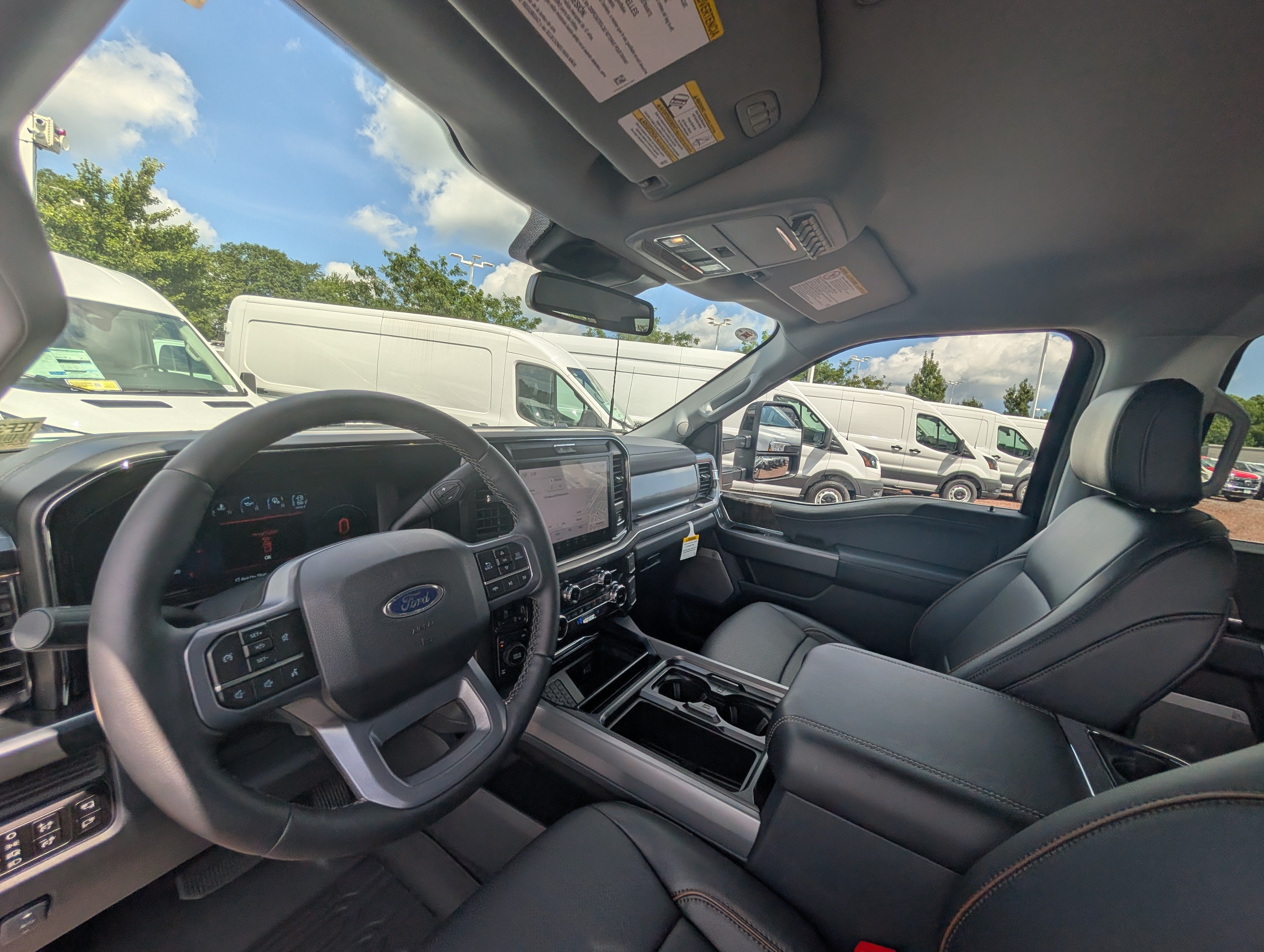 2026 Ford Super Duty F-250 SRW LARIAT