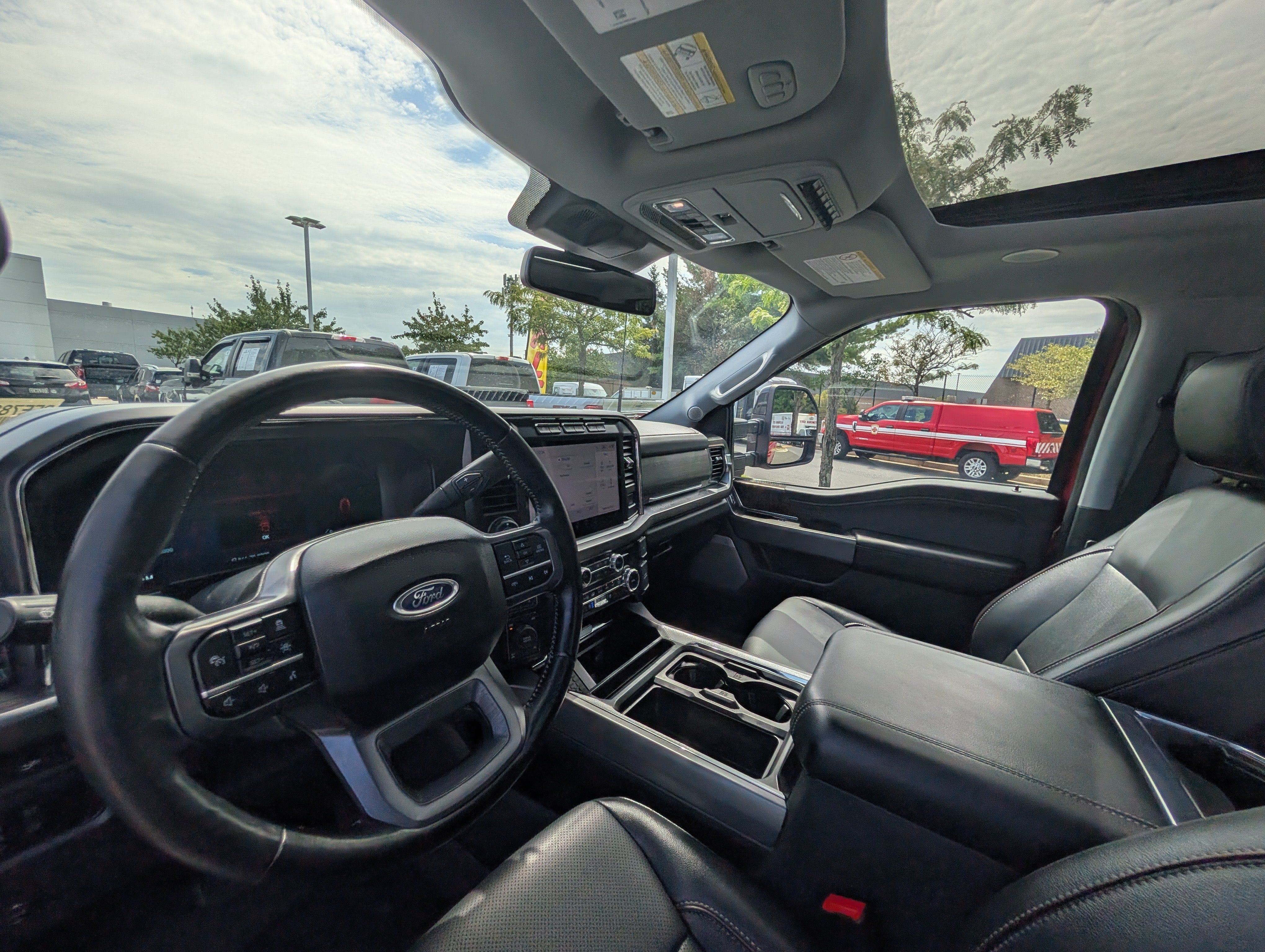 2024 Ford Super Duty F-250 SRW LARIAT